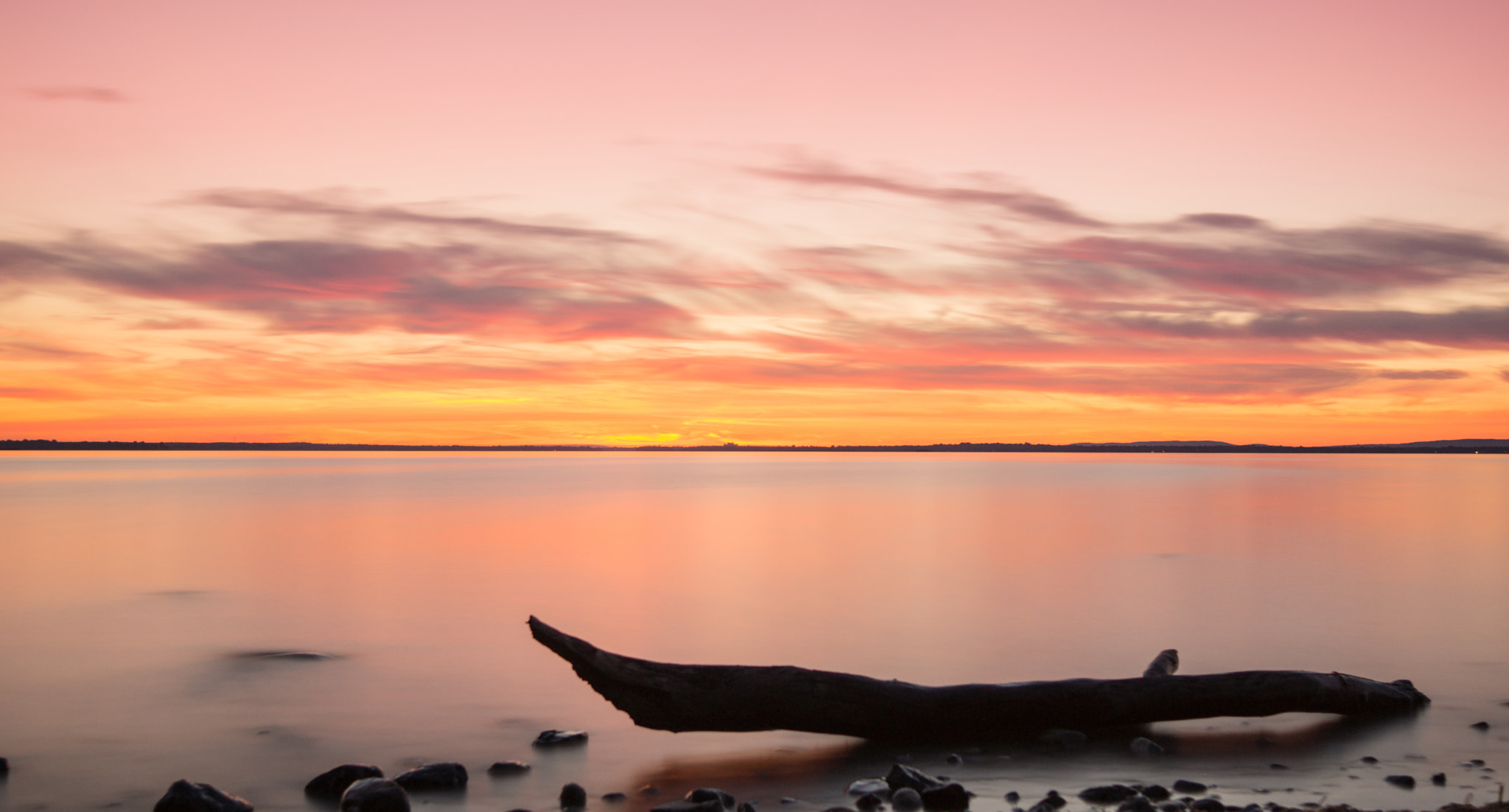 Sony SLT-A77 + Sony 28mm F2.8 sample photo. Sunset on the west-island of montreal photography