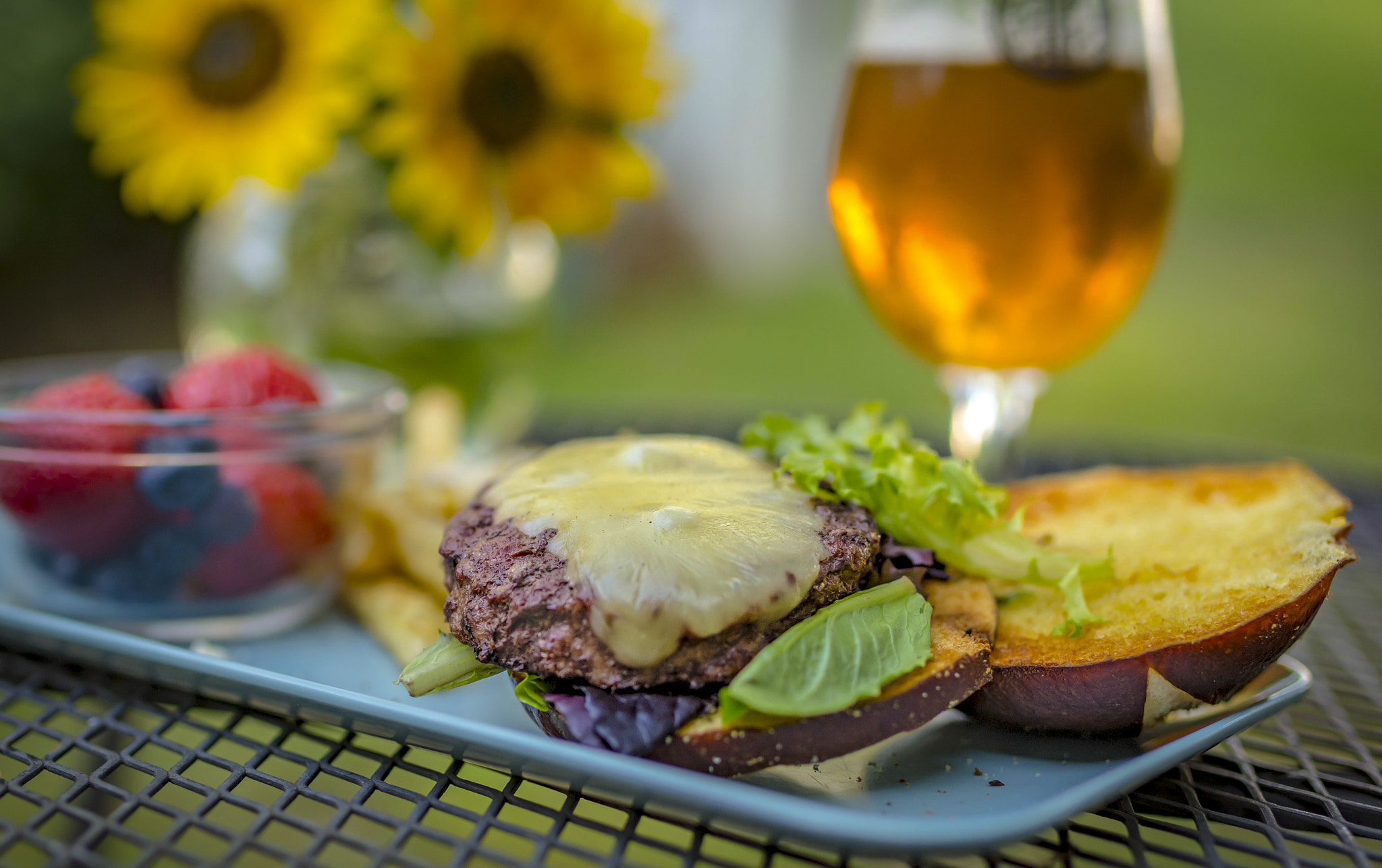 Canon EOS 6D sample photo. Burger photography