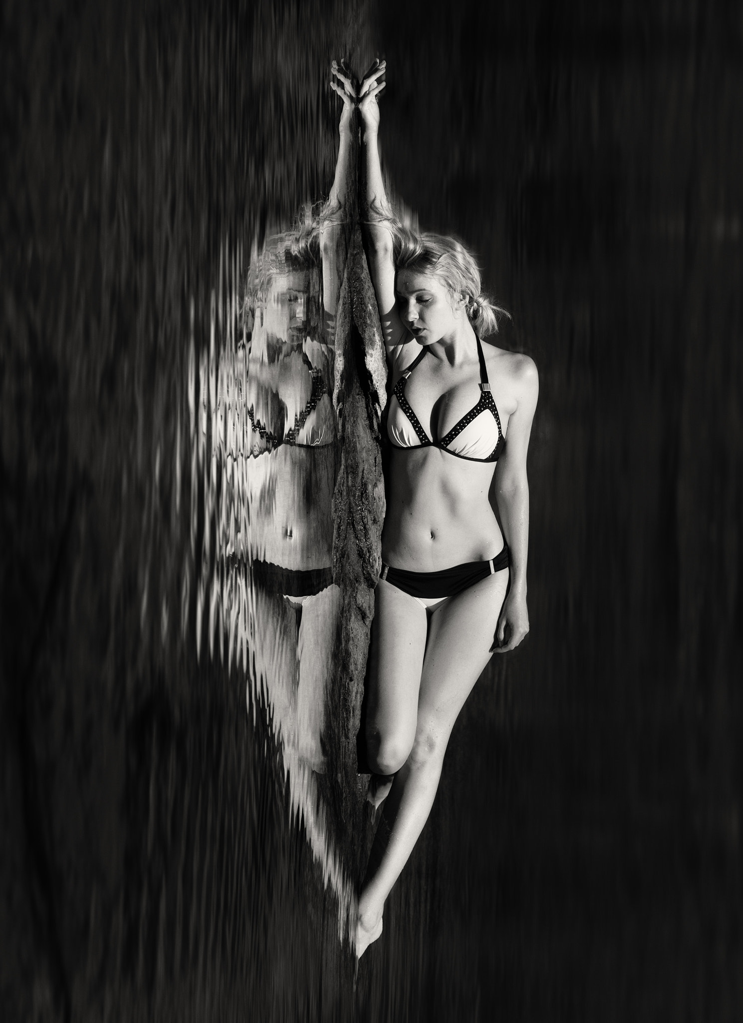 Phase One P65+ sample photo. Mirror photography