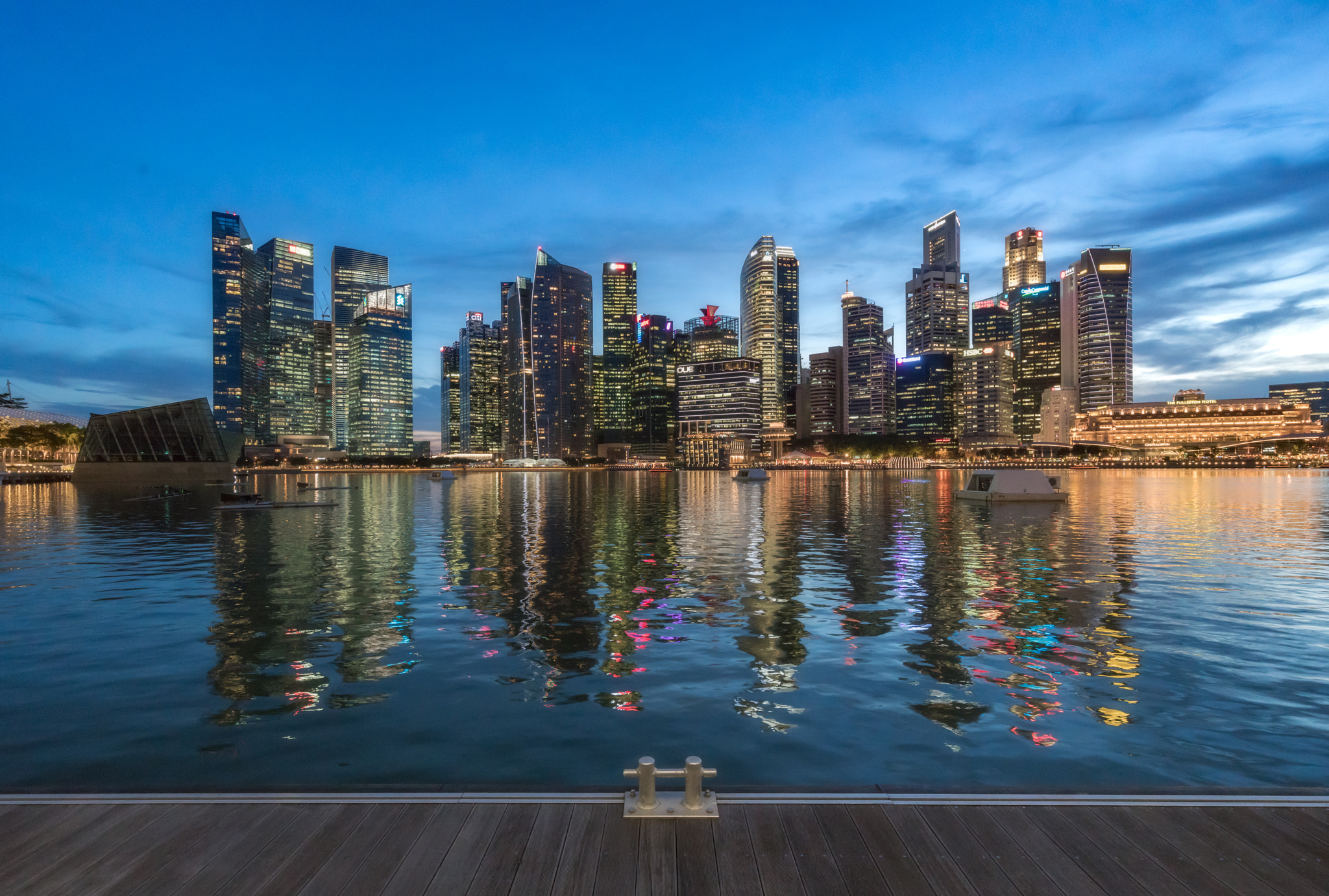 Sony a7R II + Canon EF 16-35mm F4L IS USM sample photo. Marina bay sunset photography