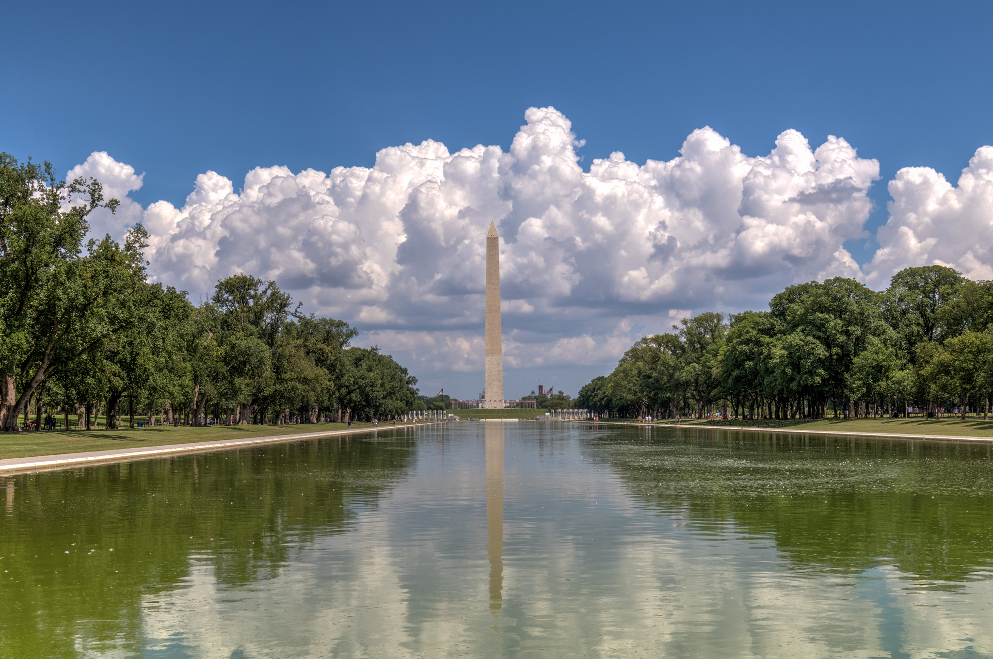 Canon EOS 80D + Canon EF 16-35mm F4L IS USM sample photo. Reflection pool photography