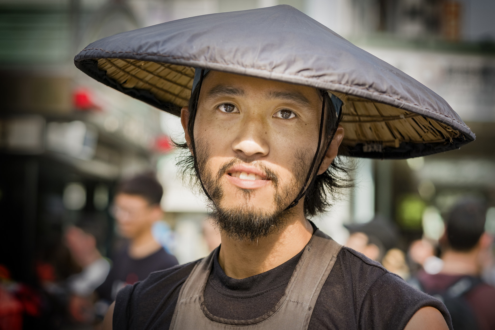 Fujifilm X-M1 + Fujifilm XF 56mm F1.2 R sample photo. A hat as umbrella photography