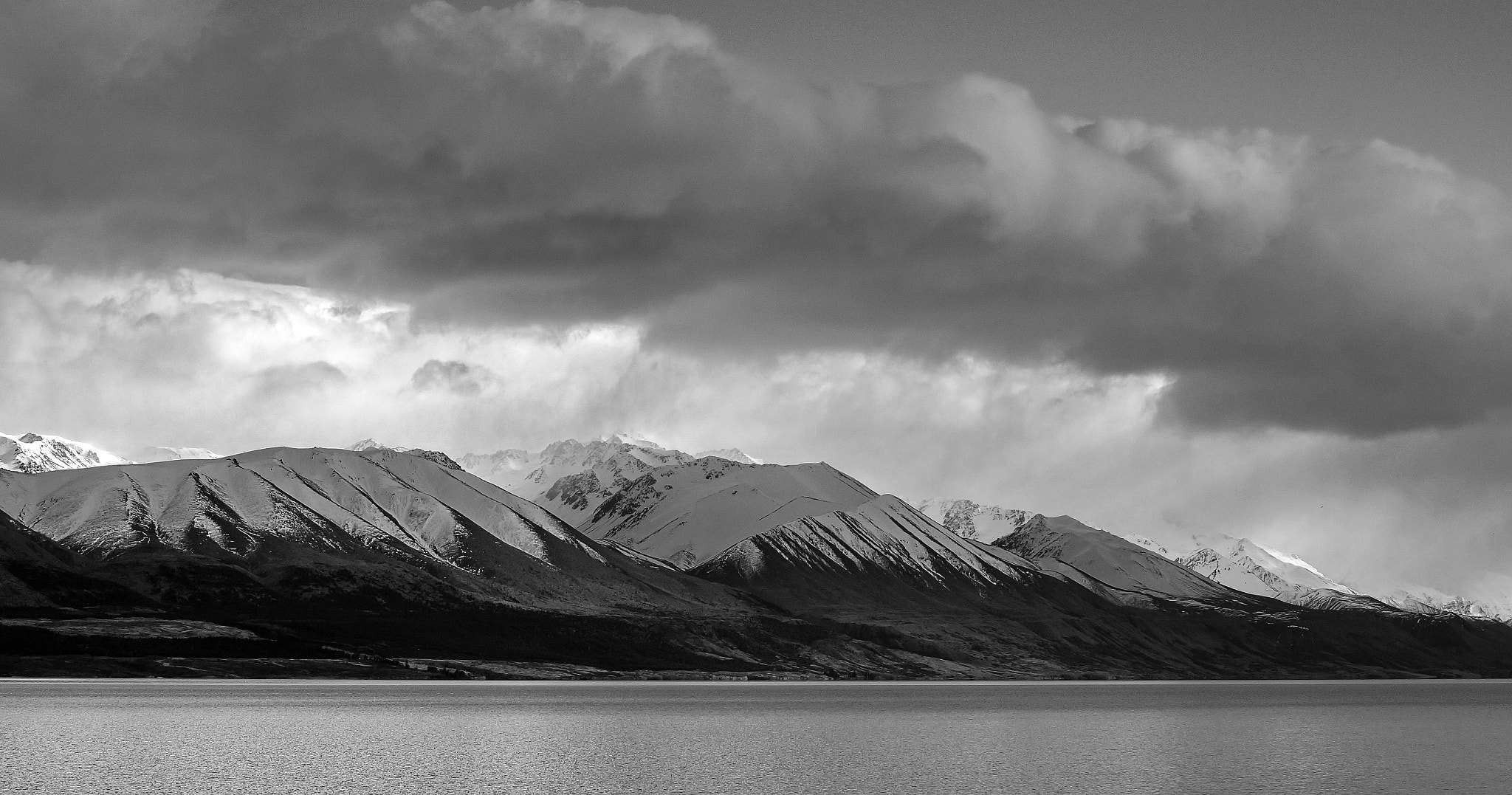 Sony Alpha NEX-5R + Sony 50mm F1.4 sample photo. Lake pukaki photography