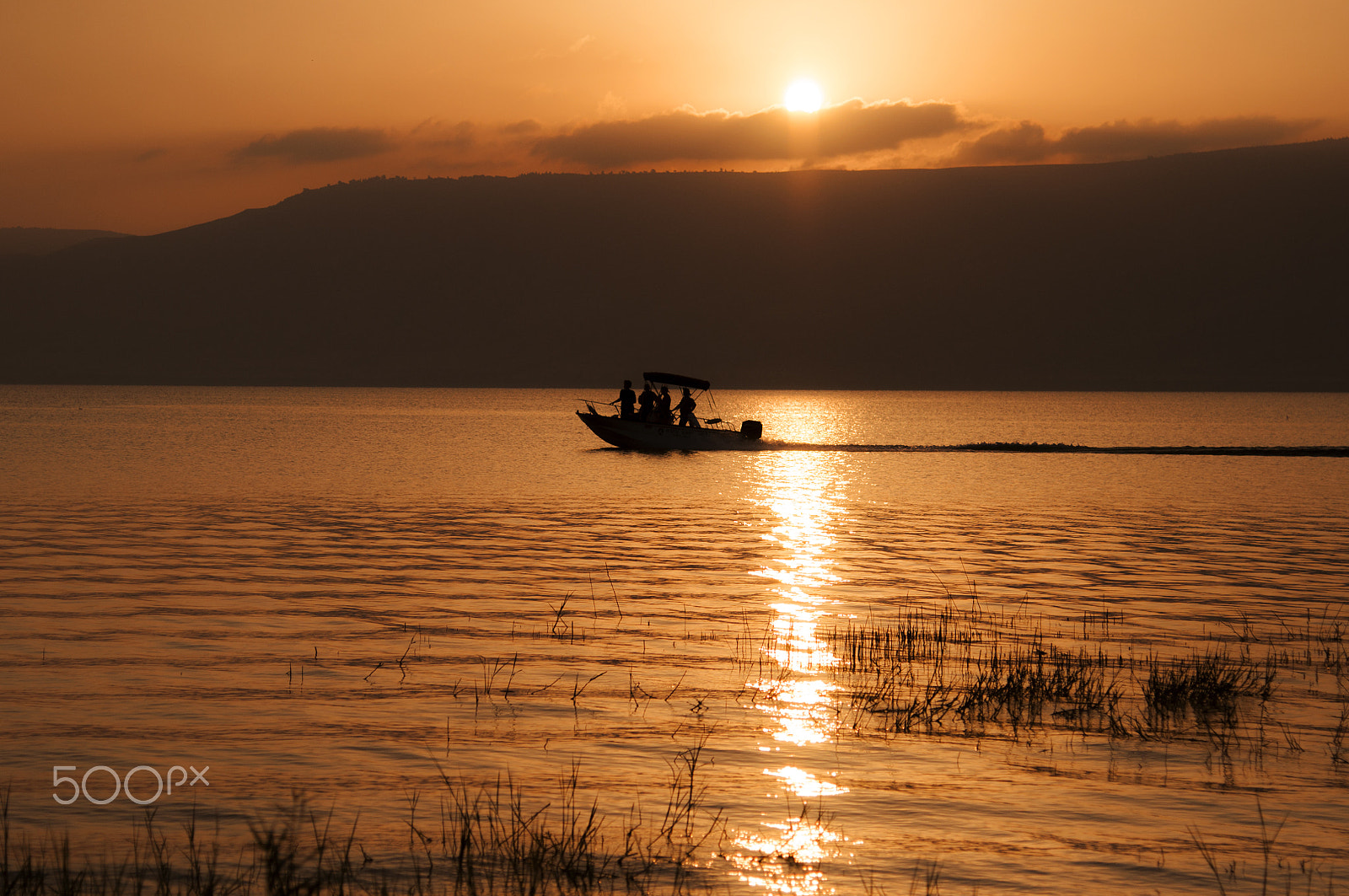 Nikon AF-S Nikkor 24-120mm F4G ED VR sample photo. Fishermen at sunrise photography