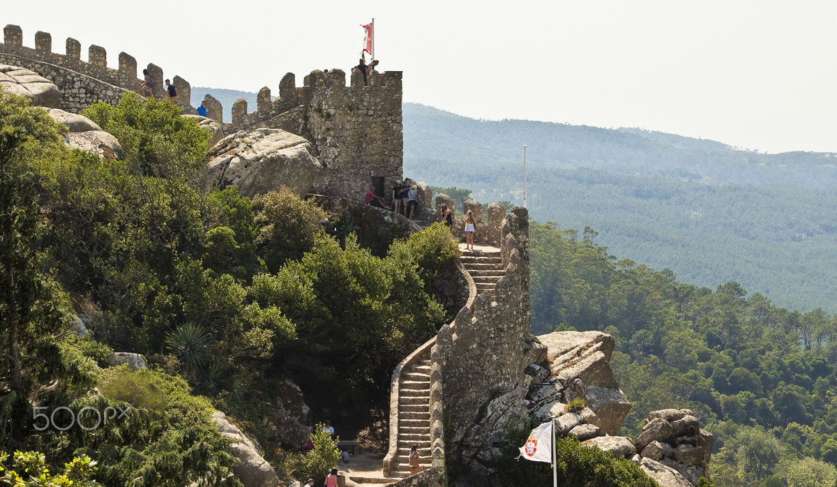 Canon EF 75-300mm f/4-5.6 USM sample photo. Moorish castle wall photography