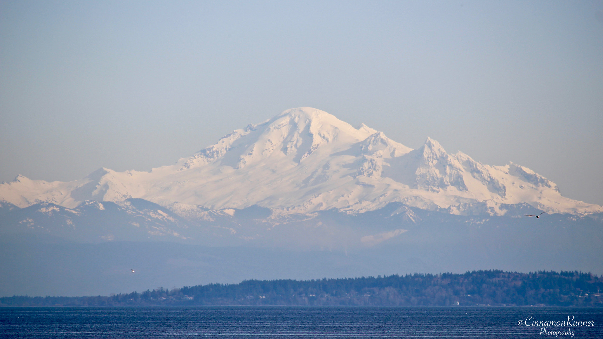 Canon EOS 100D (EOS Rebel SL1 / EOS Kiss X7) + Canon EF-S 55-250mm F4-5.6 IS STM sample photo. Mount baker... photography