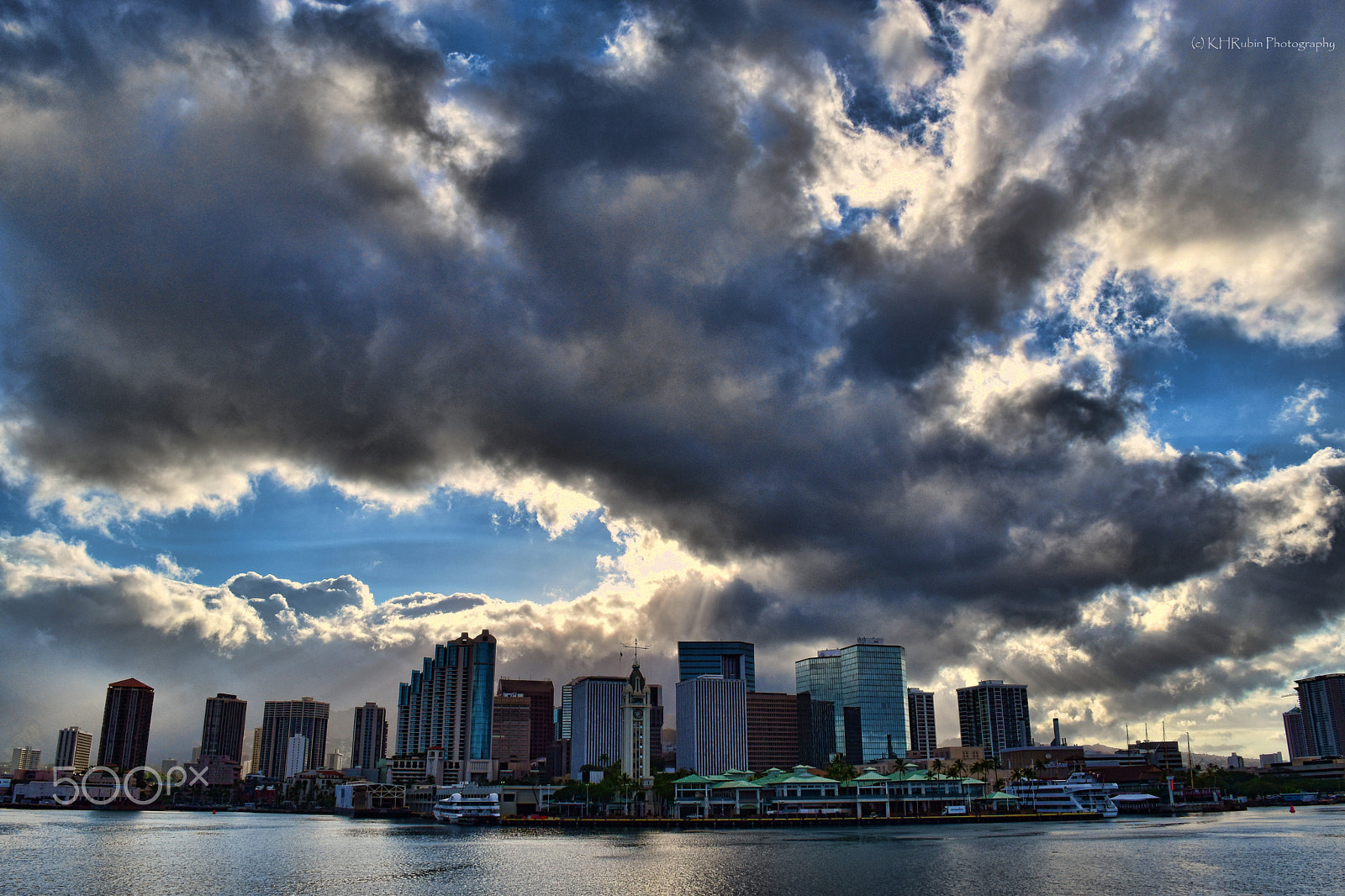 AF Zoom-Nikkor 35-80mm f/4-5.6D sample photo. Honolulu waterfront photography