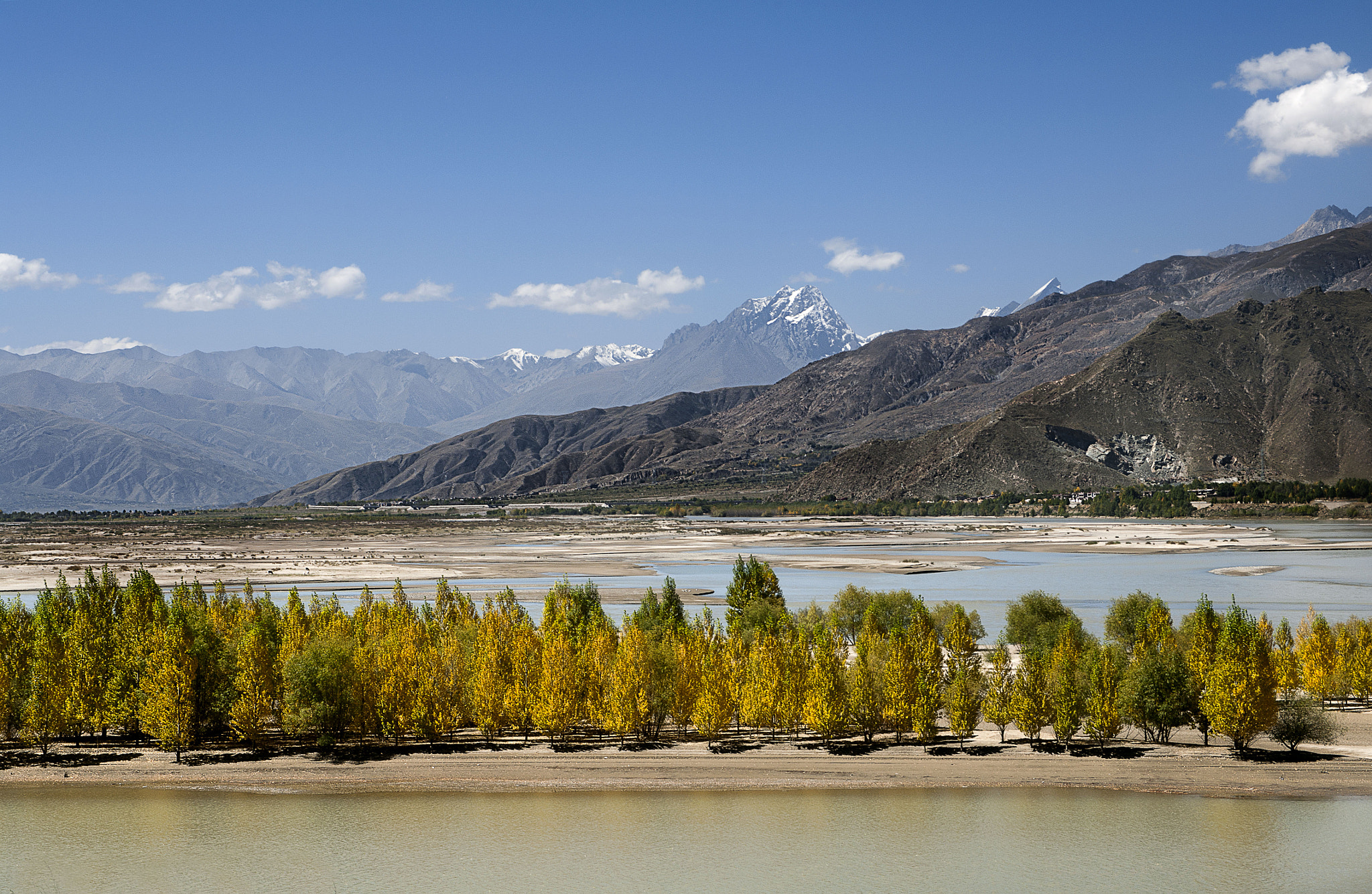 Pentax K-7 + Pentax smc DA 17-70mm F4.0 AL (IF) SDM sample photo. Autumn in tibet... photography