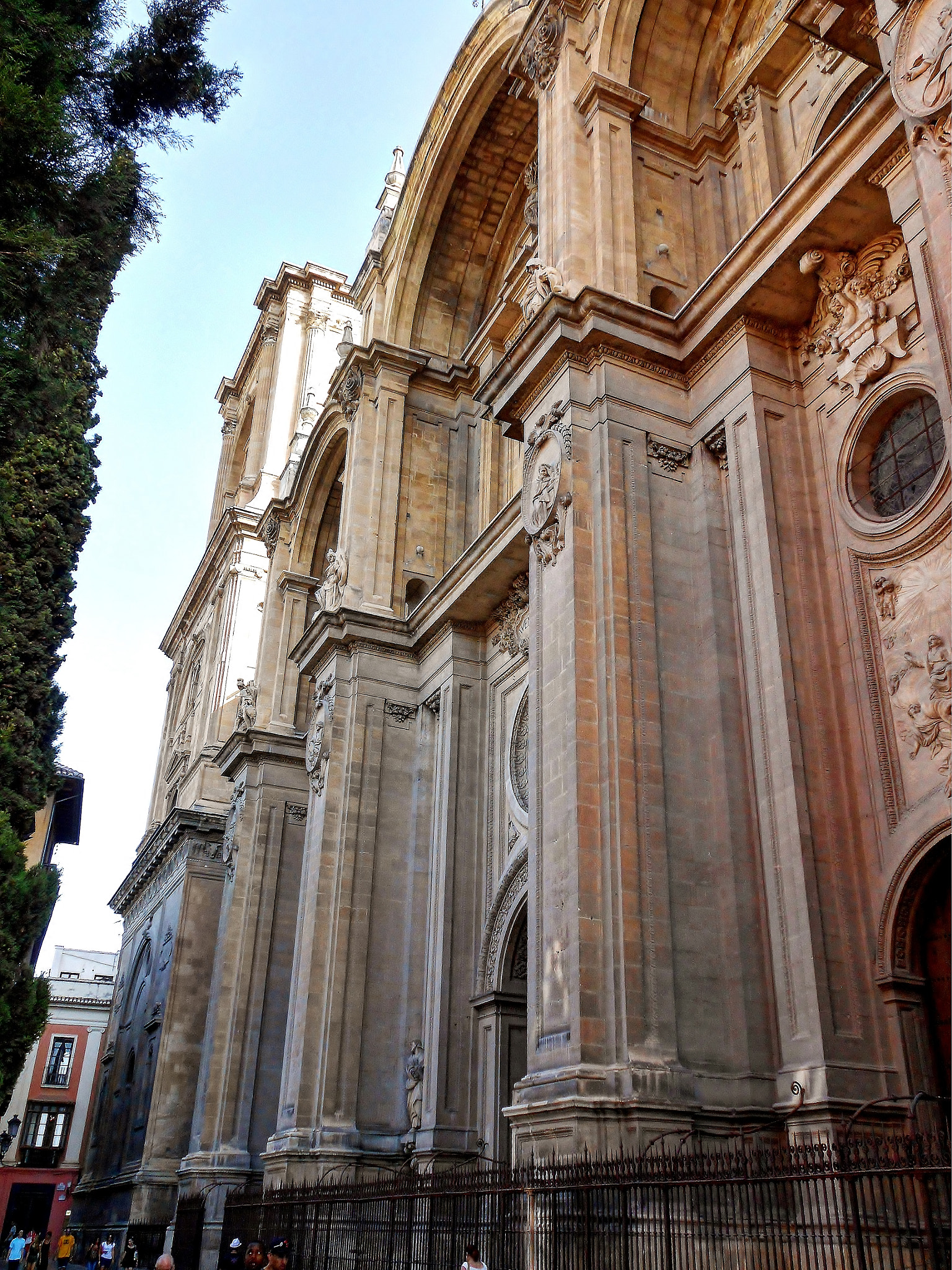 Nikon Coolpix S4300 sample photo. Catedral de granada photography