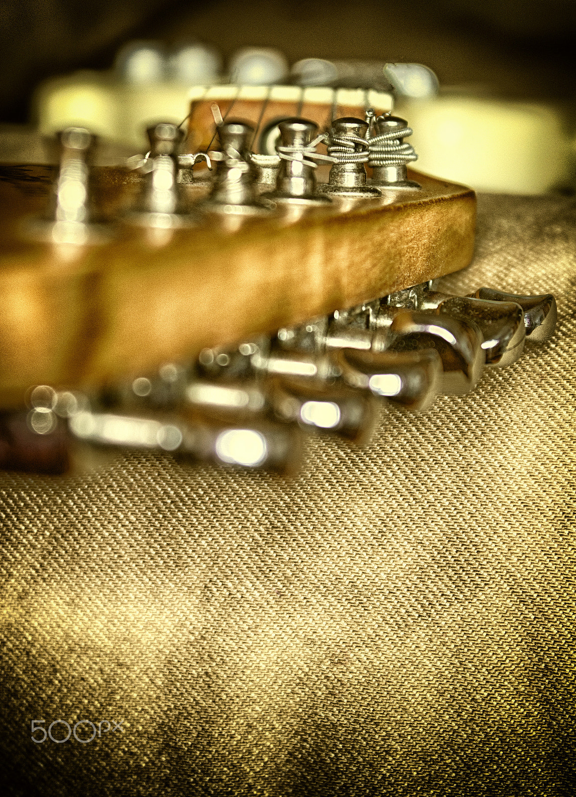 Samsung NX 20-50mm F3.5-5.6 ED sample photo. Electric guitar photography