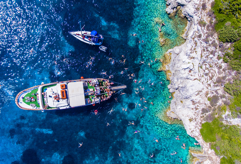 Everybody in the water! Now! by Calin Stan on 500px.com