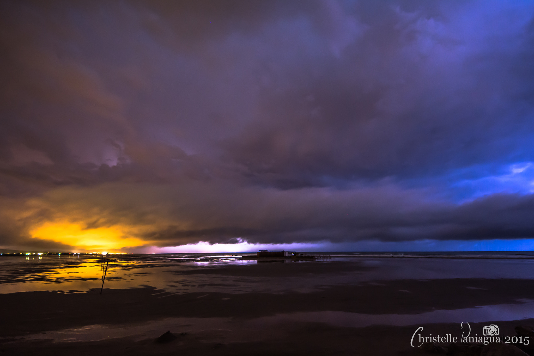 Sigma 8-16mm F4.5-5.6 DC HSM sample photo. Orage bord de plage gruissan photography
