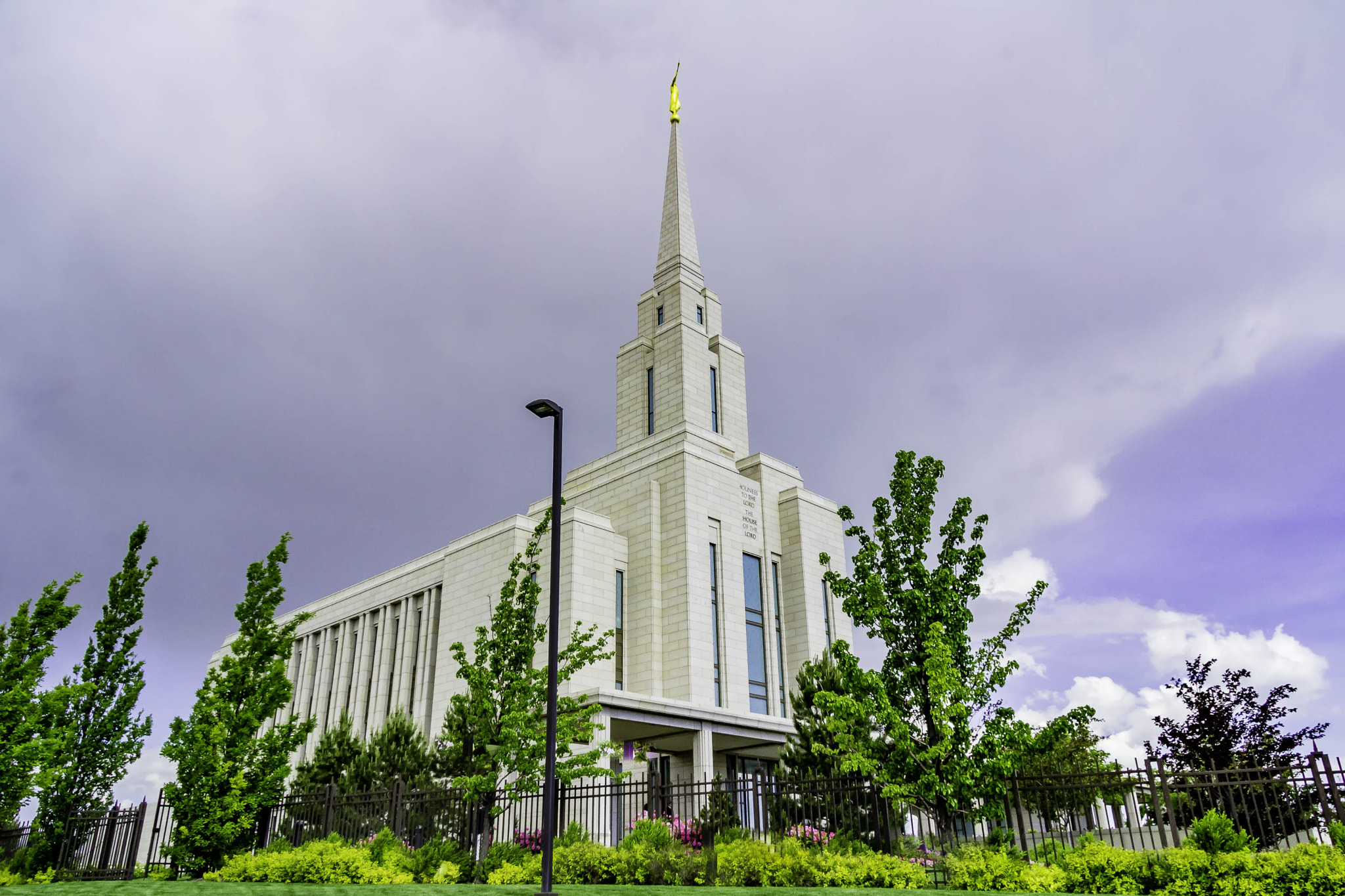 Canon EF-S 17-85mm F4-5.6 IS USM sample photo. Oquirrh mountain temple photography