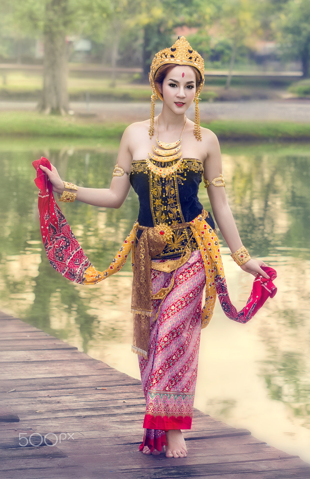 70-200mm F2.8 sample photo. Model : tangyo photography