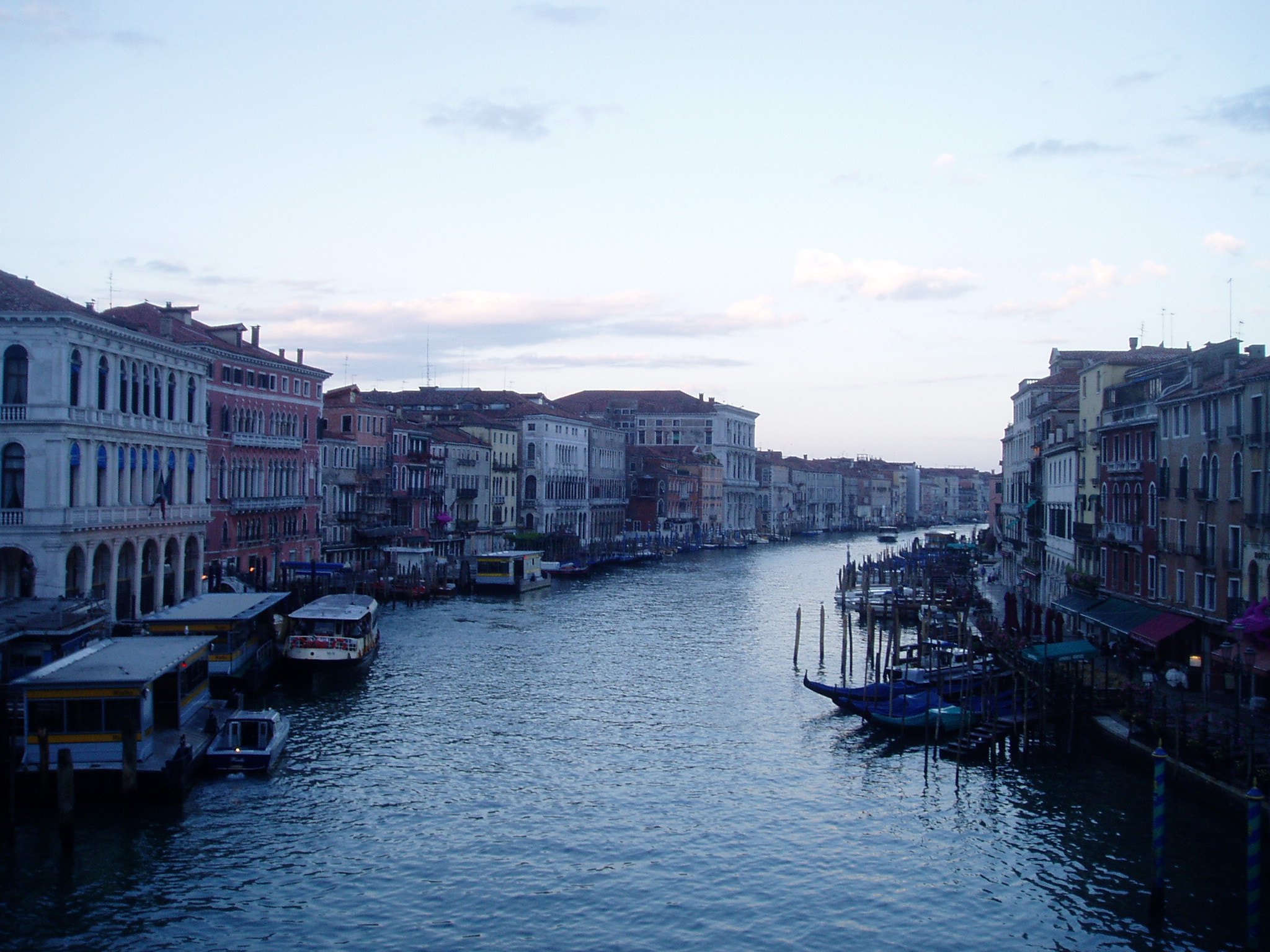 Olympus u10D,S300D,u300D sample photo. Venezia photography