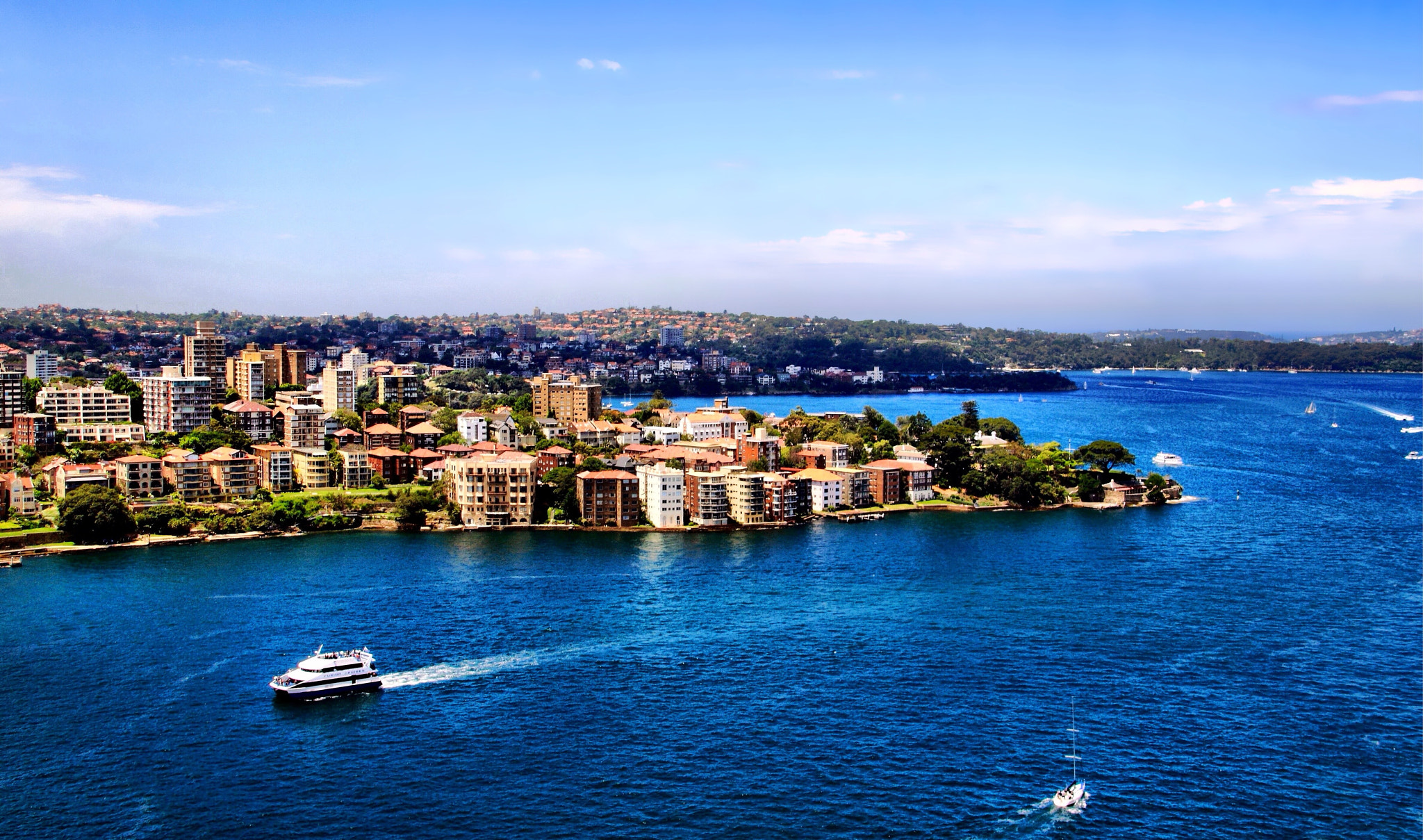 Canon EOS 50D + Canon 18-200mm sample photo. Sydney harbour photography