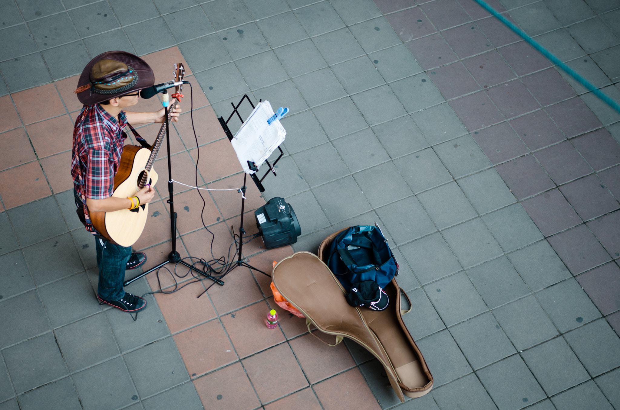 Nikon D5100 + Sigma 18-35mm F1.8 DC HSM Art sample photo. Life goes on... photography