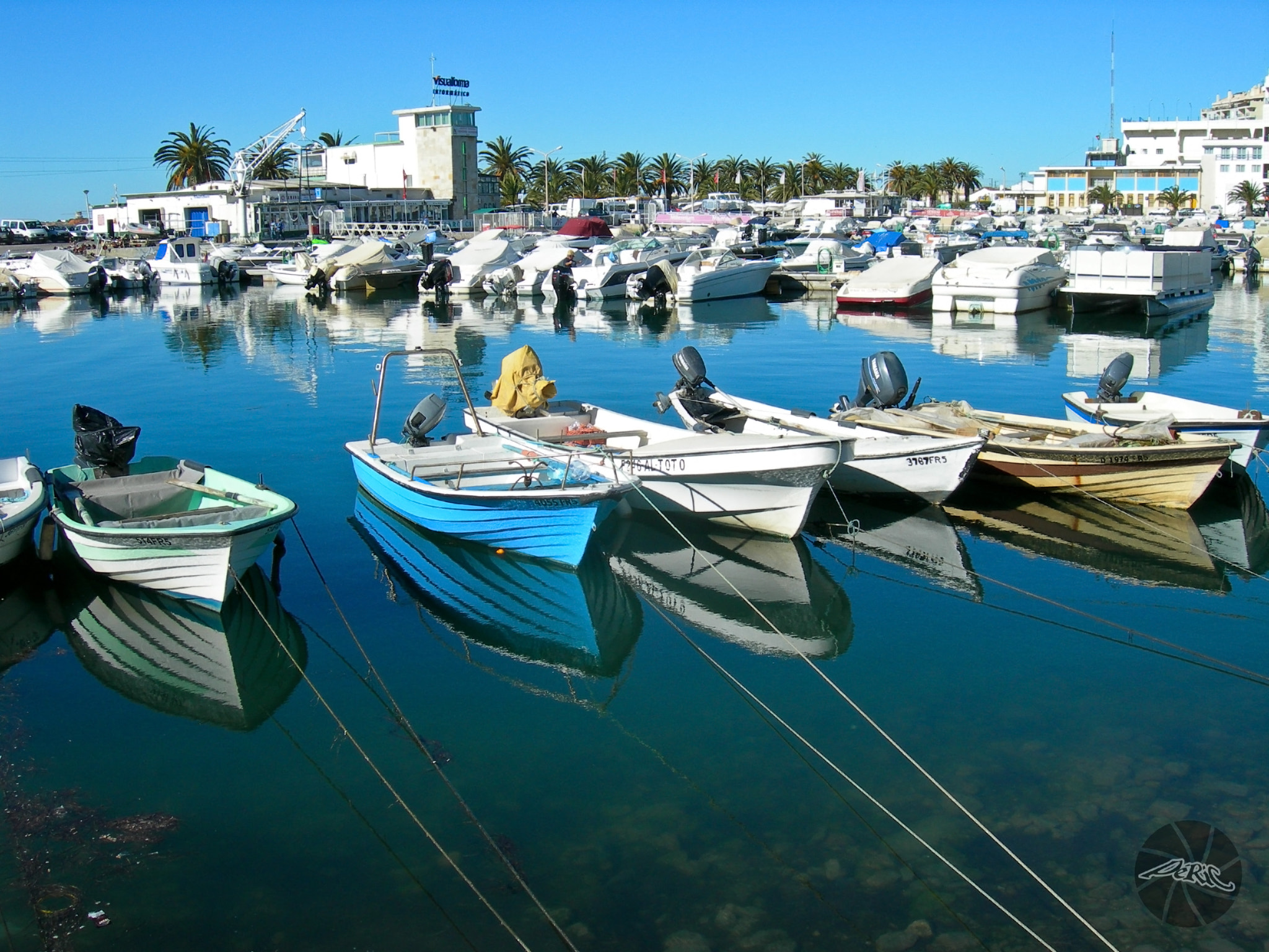 Nikon E7600 sample photo. Faro's port photography