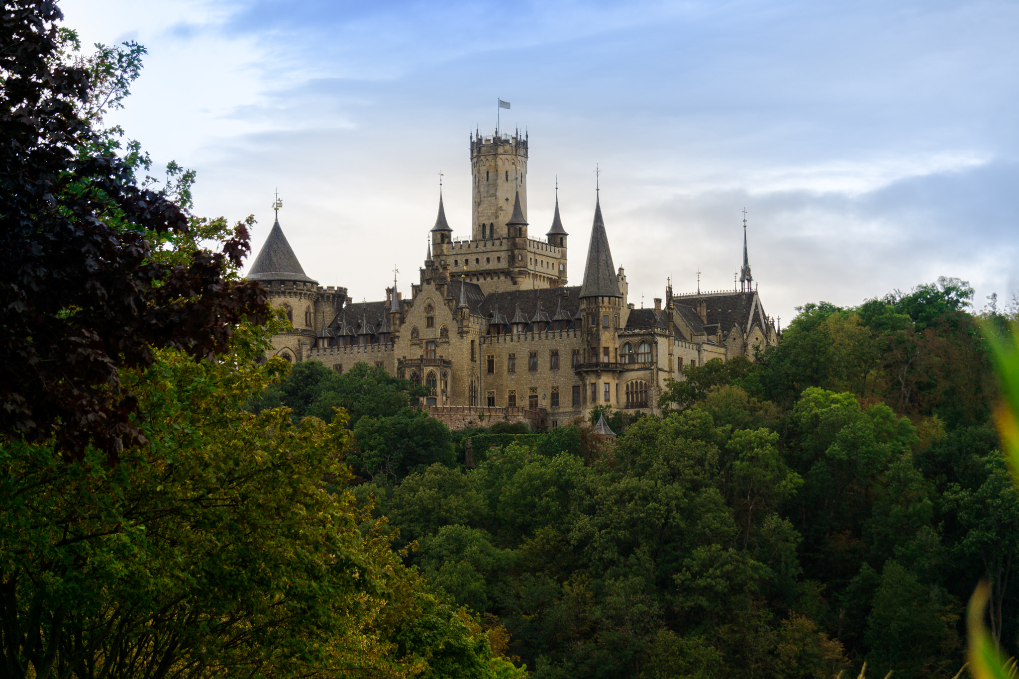 Sony a5100 sample photo. Schloss marienburg photography