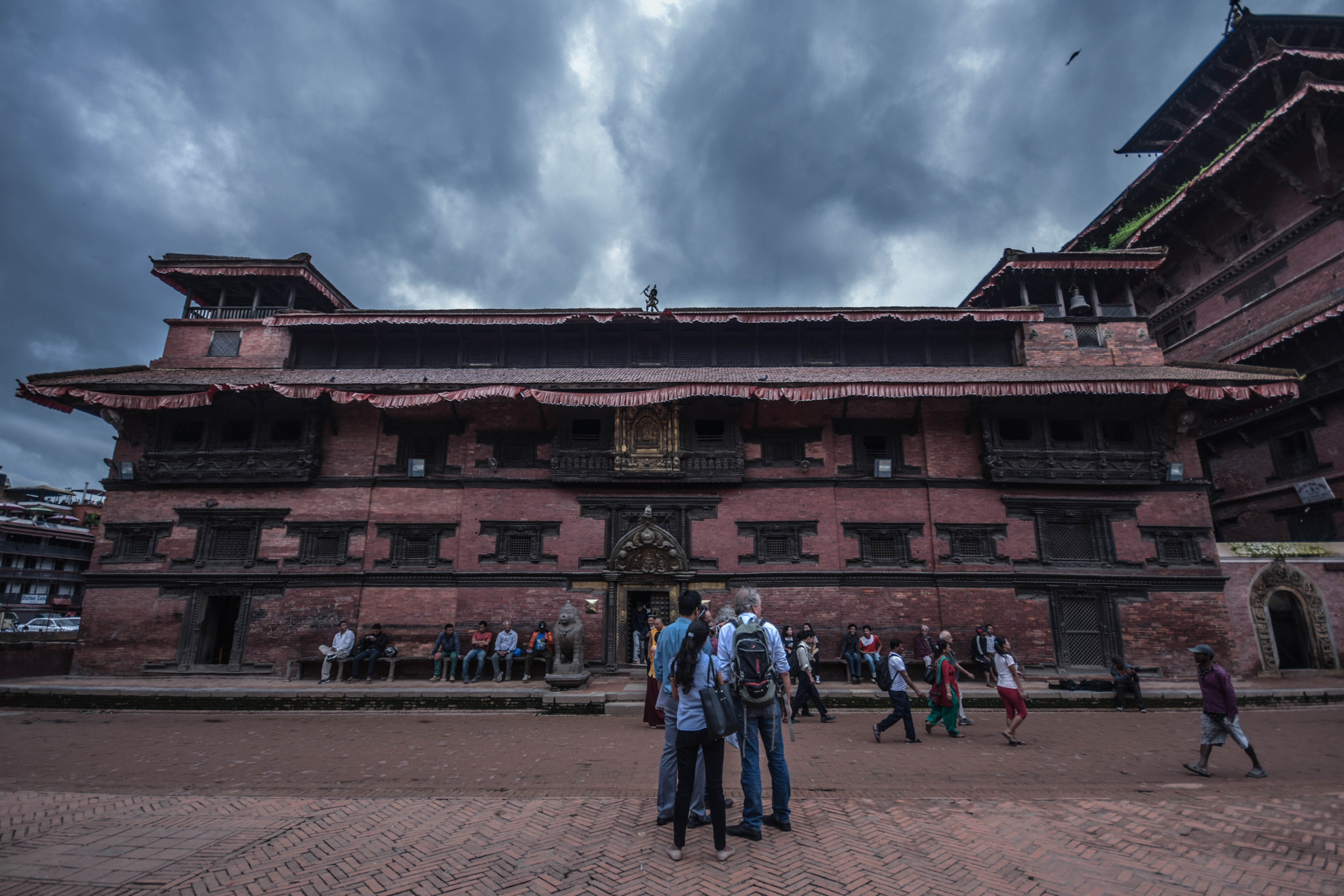 Sigma 10-20mm F4-5.6 EX DC HSM sample photo. Patan durbar square photography