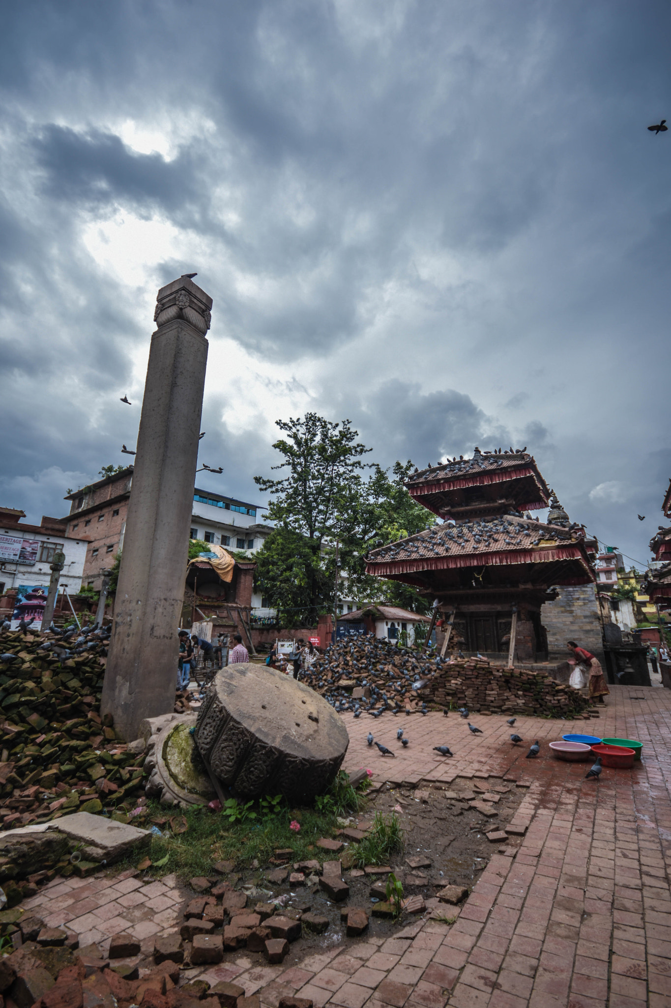 Sigma 10-20mm F4-5.6 EX DC HSM sample photo. Basantapur durbar square photography