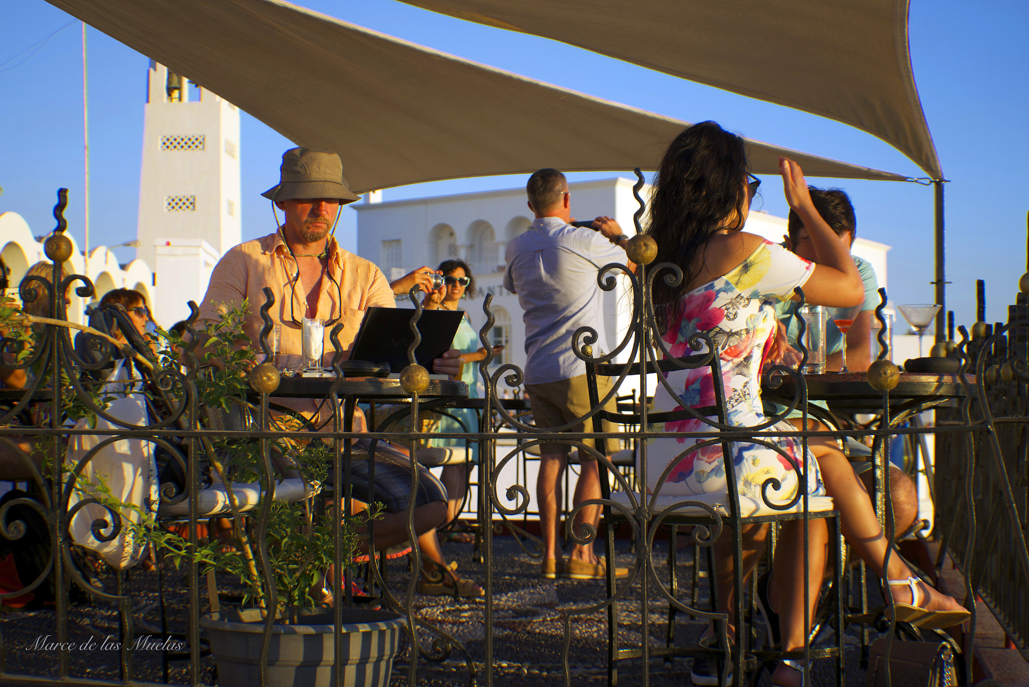Sony FE 28-70mm F3.5-5.6 OSS sample photo. El mirador ( fira )... photography