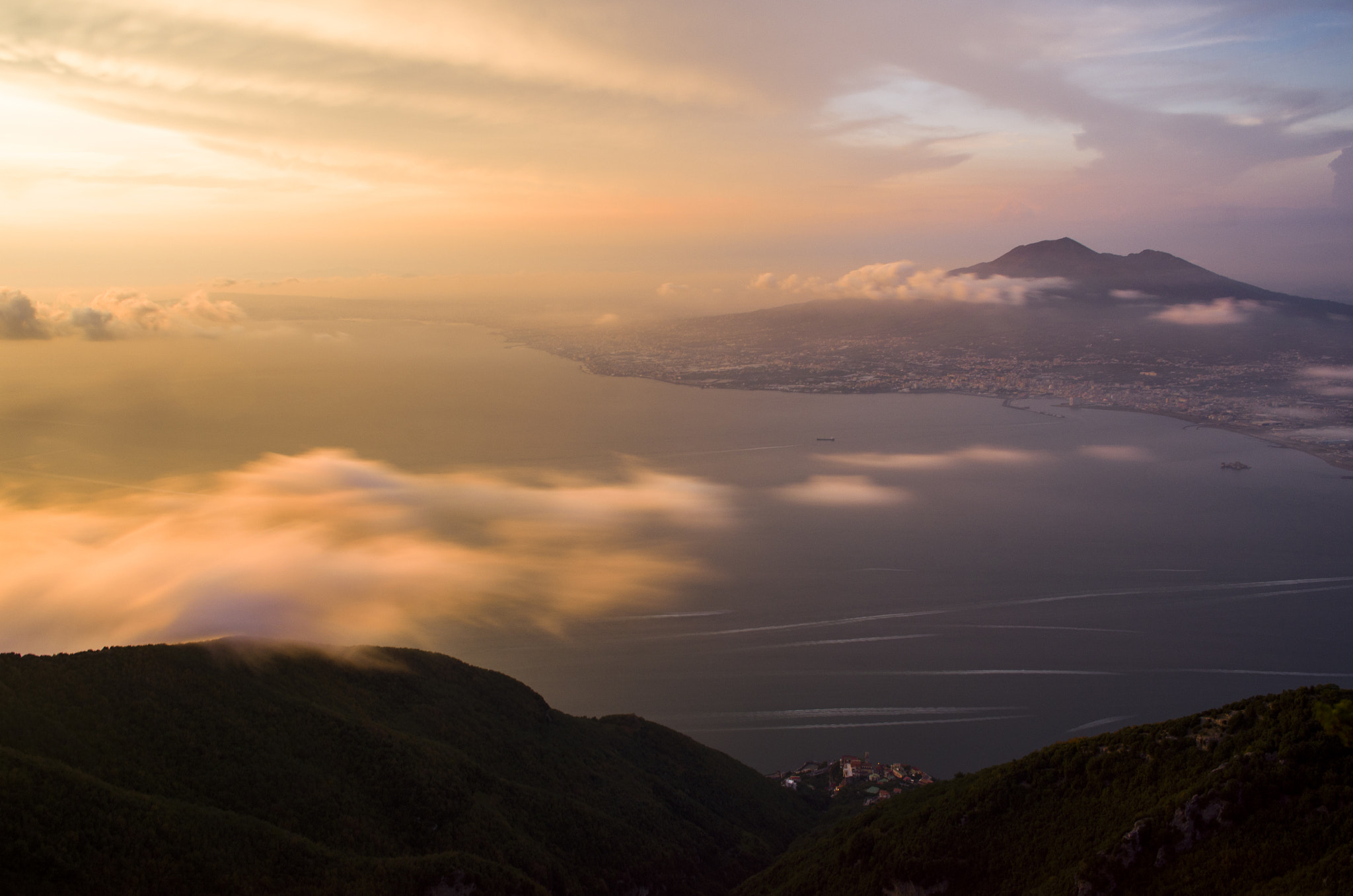 Pentax smc DA 21mm F3.2 AL Limited sample photo. Vesuvio photography