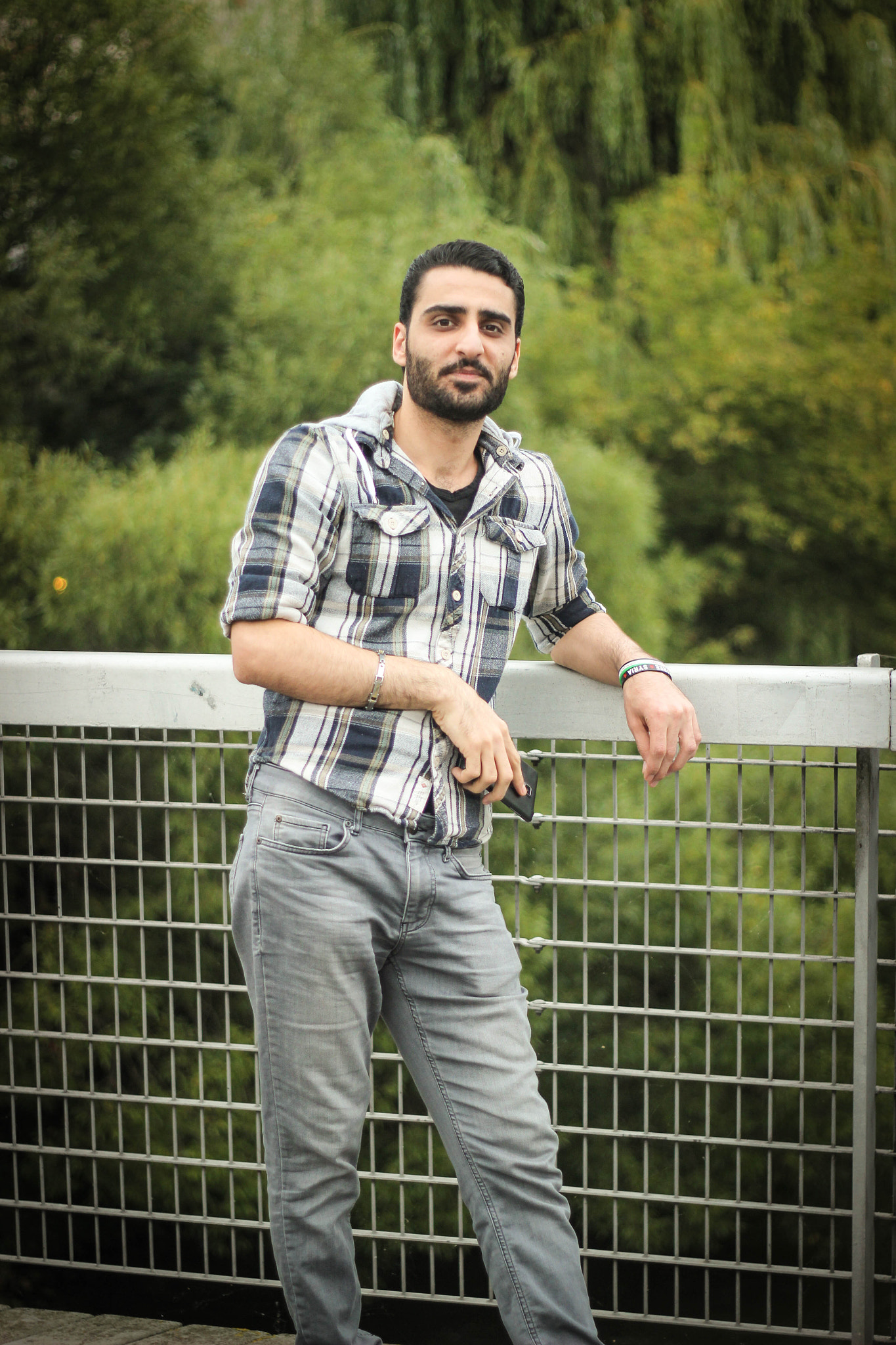 Canon EOS 600D (Rebel EOS T3i / EOS Kiss X5) + Canon EF 50mm f/1.8 sample photo. Aghiad photography