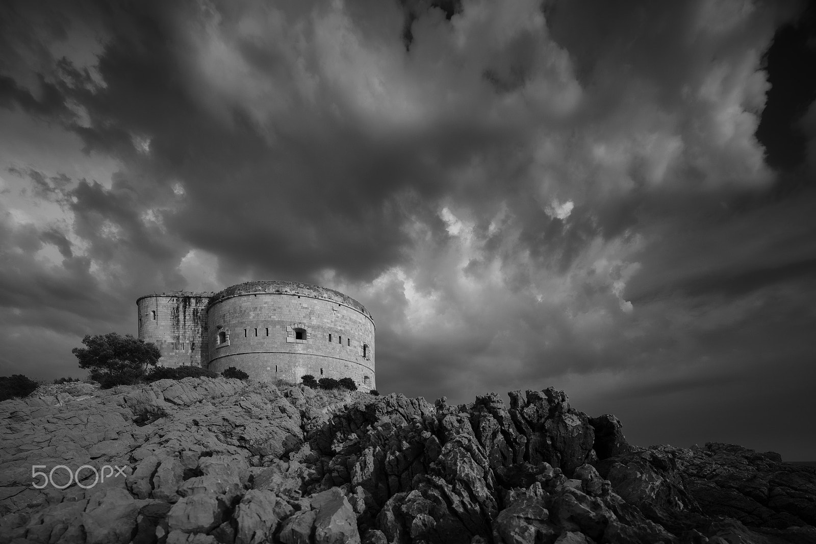 Canon TS-E 17mm F4L Tilt-Shift sample photo. Arza fortress photography