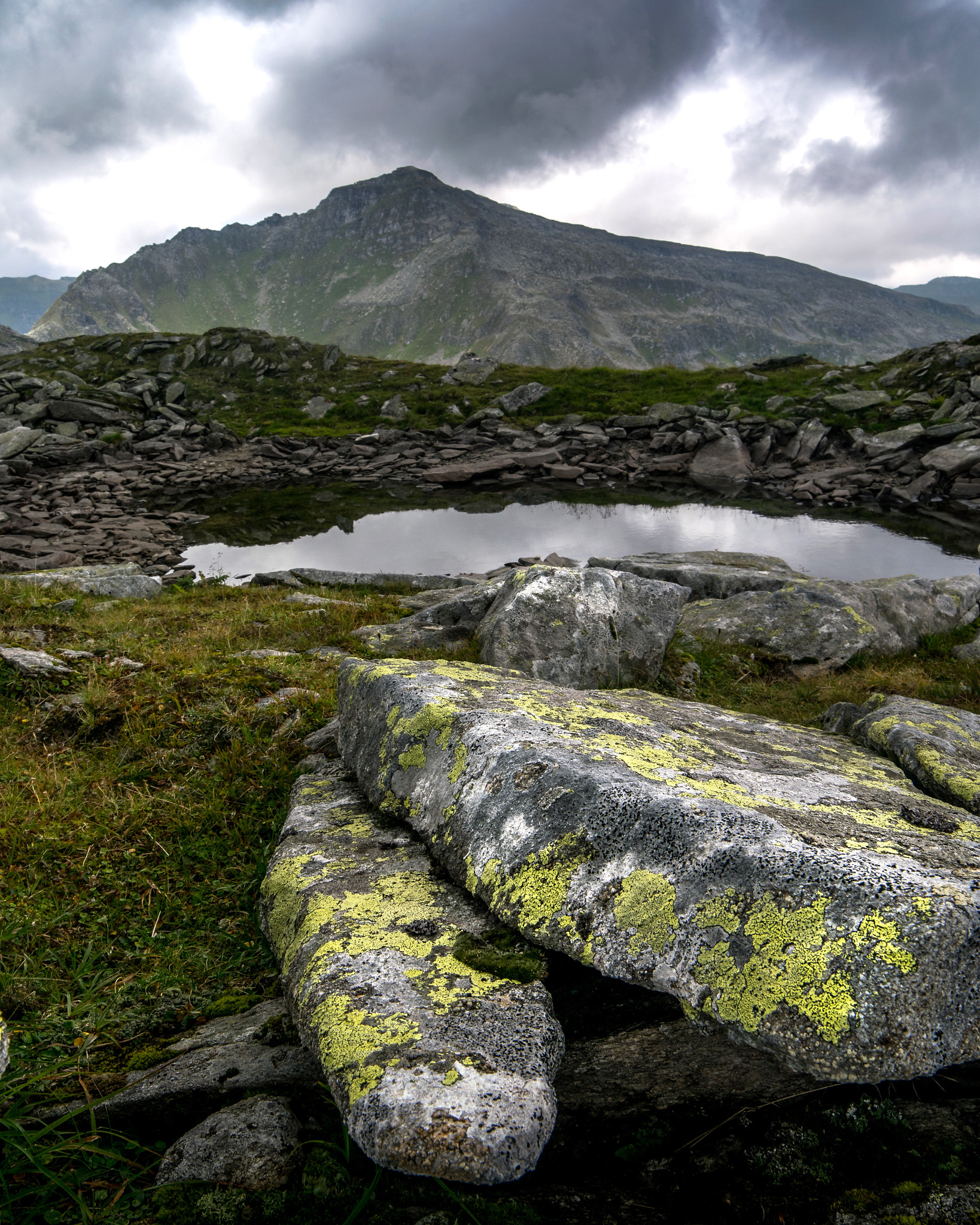 Samyang 14mm F2.8 ED AS IF UMC sample photo. Rocky alps photography
