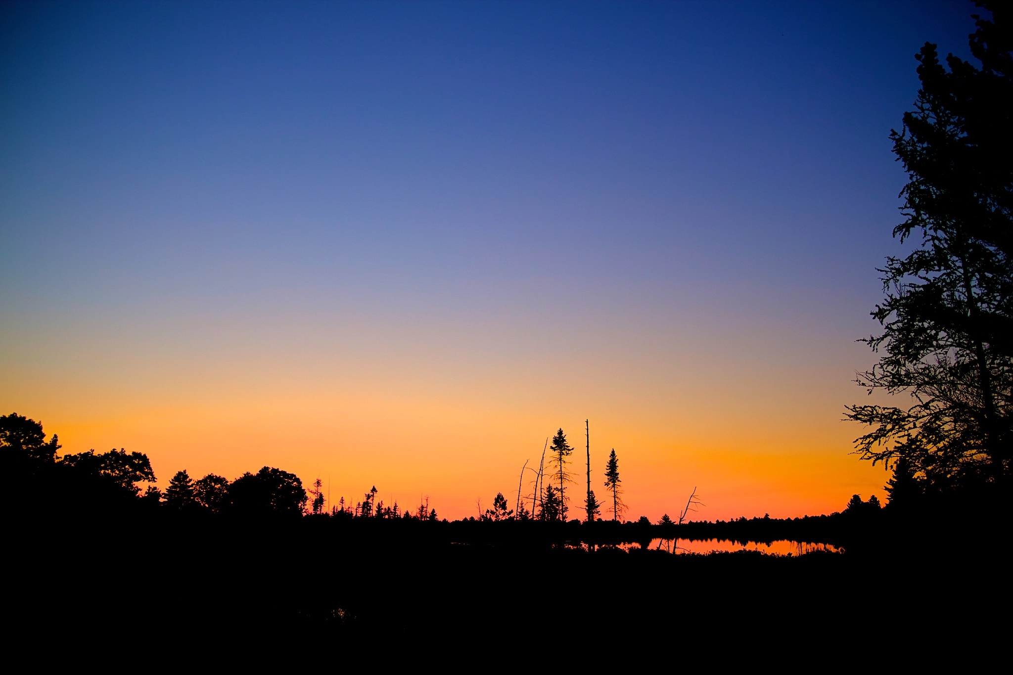Tamron SP AF 17-50mm F2.8 XR Di II LD Aspherical (IF) sample photo. Sunset at torrance barrens photography
