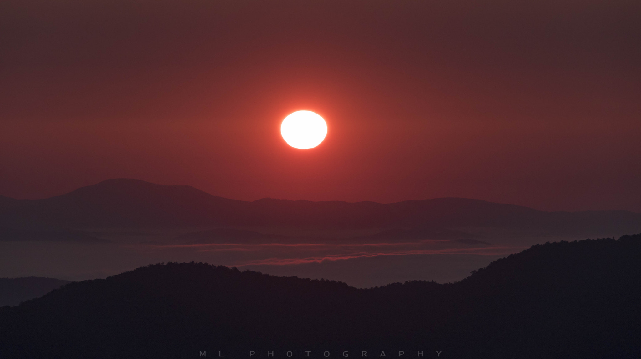 Canon EOS 760D (EOS Rebel T6s / EOS 8000D) + Canon EF-S 55-250mm F4-5.6 IS STM sample photo. Gorgeous sunrise from the blue ridge parkway this morning. photography