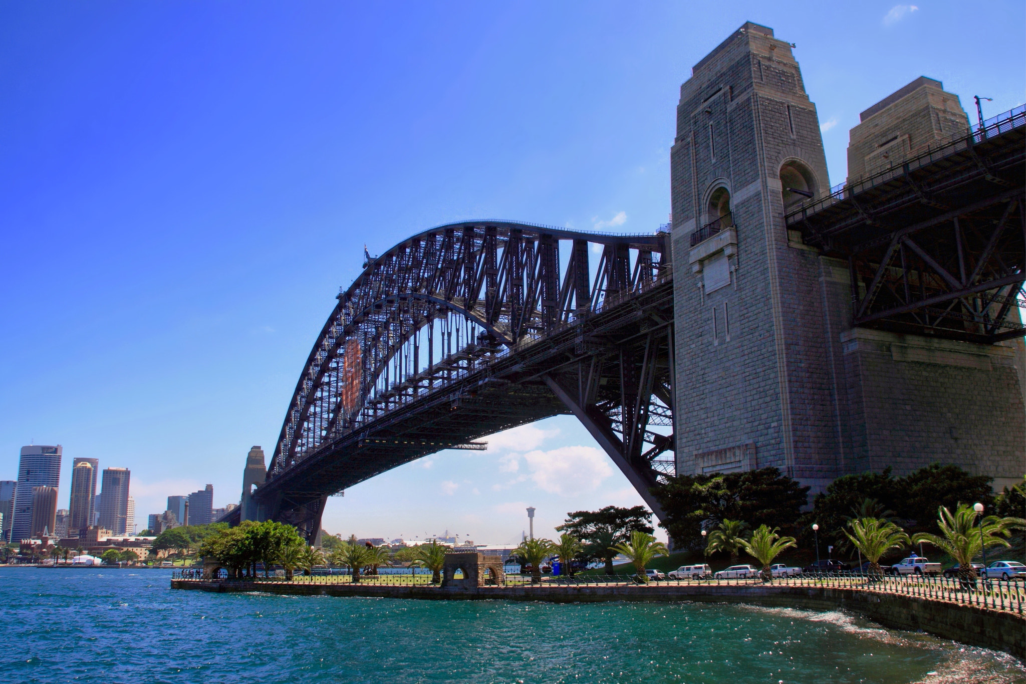 Canon EOS 50D + Canon 18-200mm sample photo. Sydney harbour bridge photography