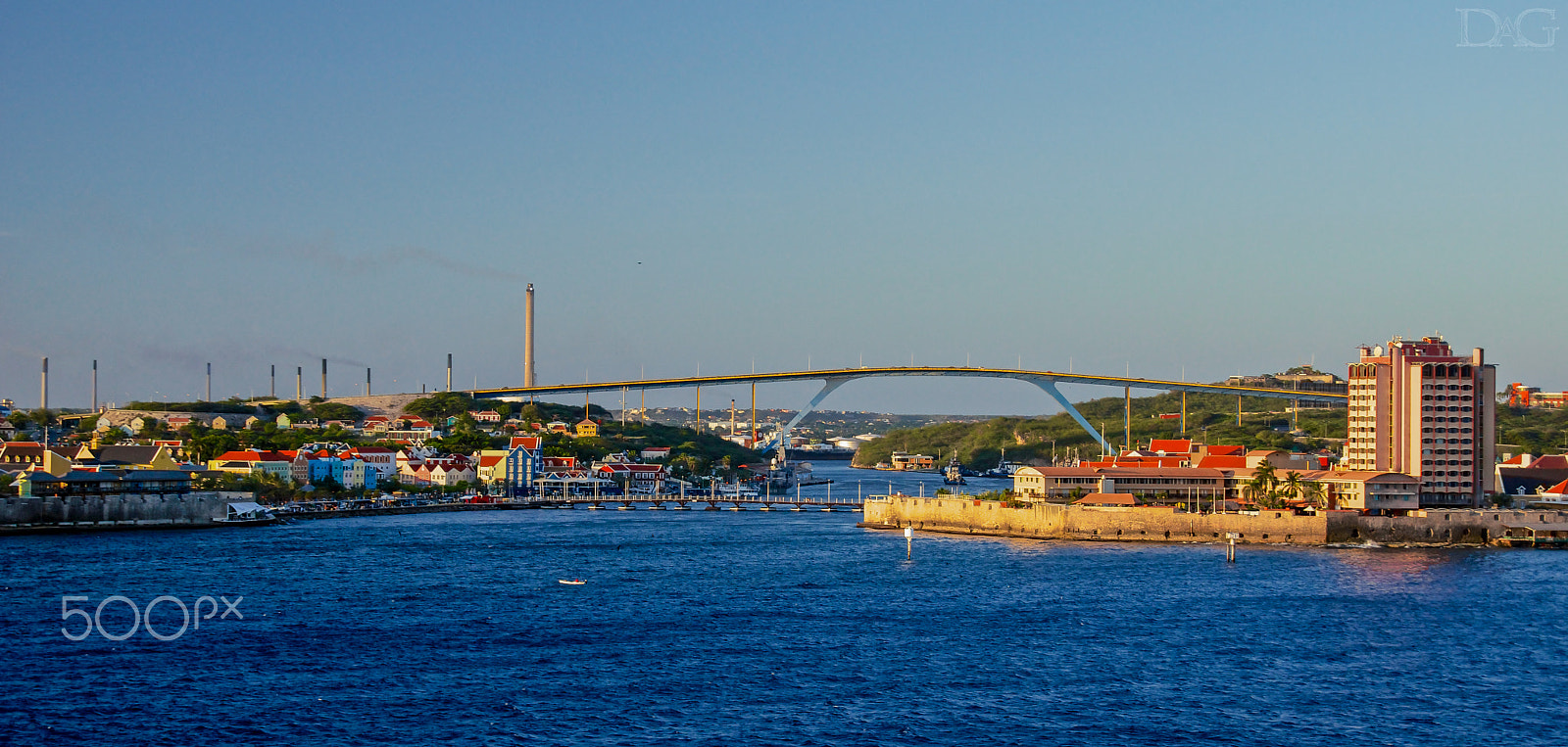 Sony SLT-A77 + Tamron AF 28-105mm F4-5.6 [IF] sample photo. Curacao skyline - 05 photography