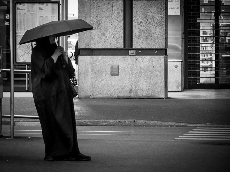 Olympus OM-D E-M5 II sample photo. Street photography