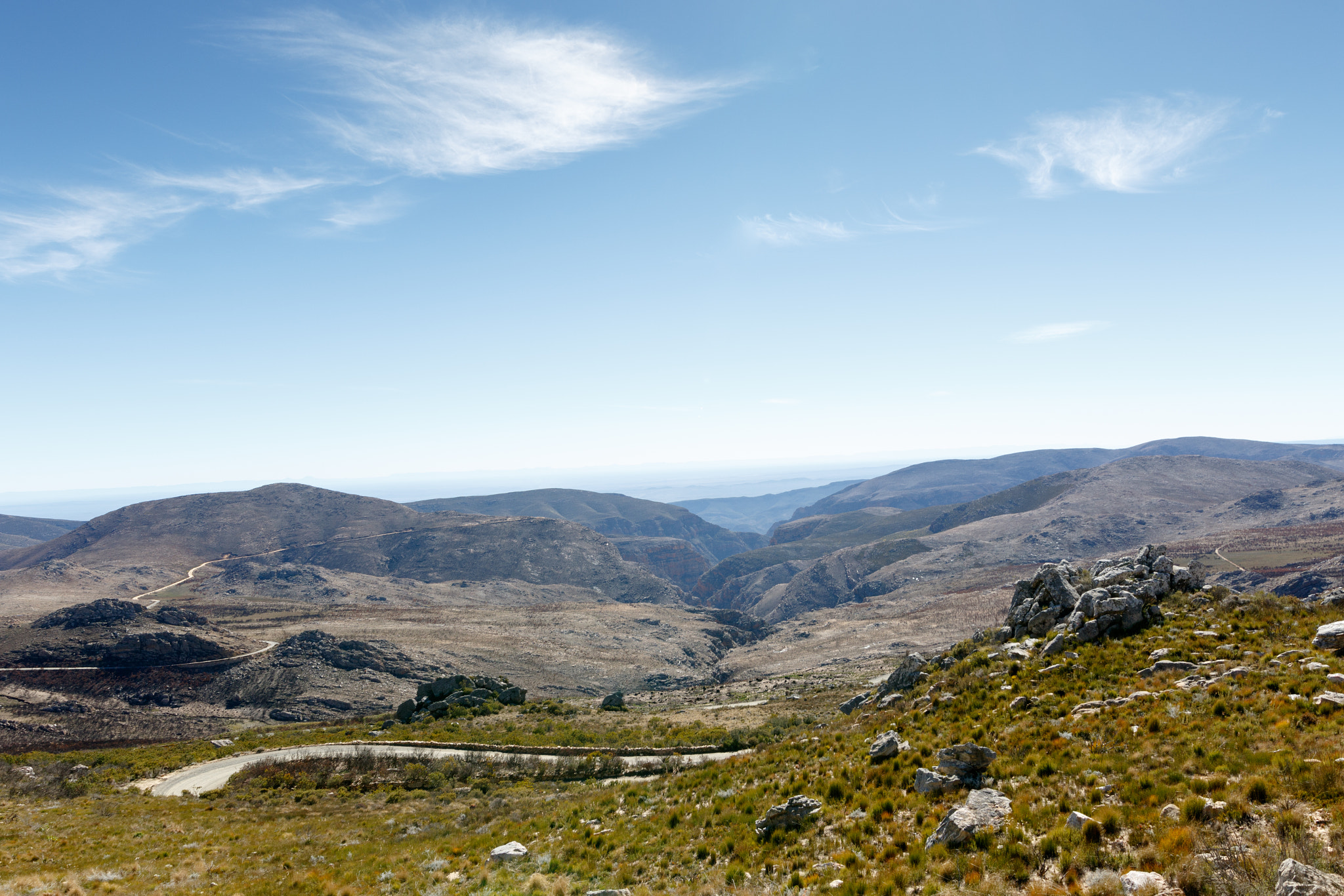 Canon EF 300mm f/2.8L sample photo. Down we go - swartberg nature reserve photography