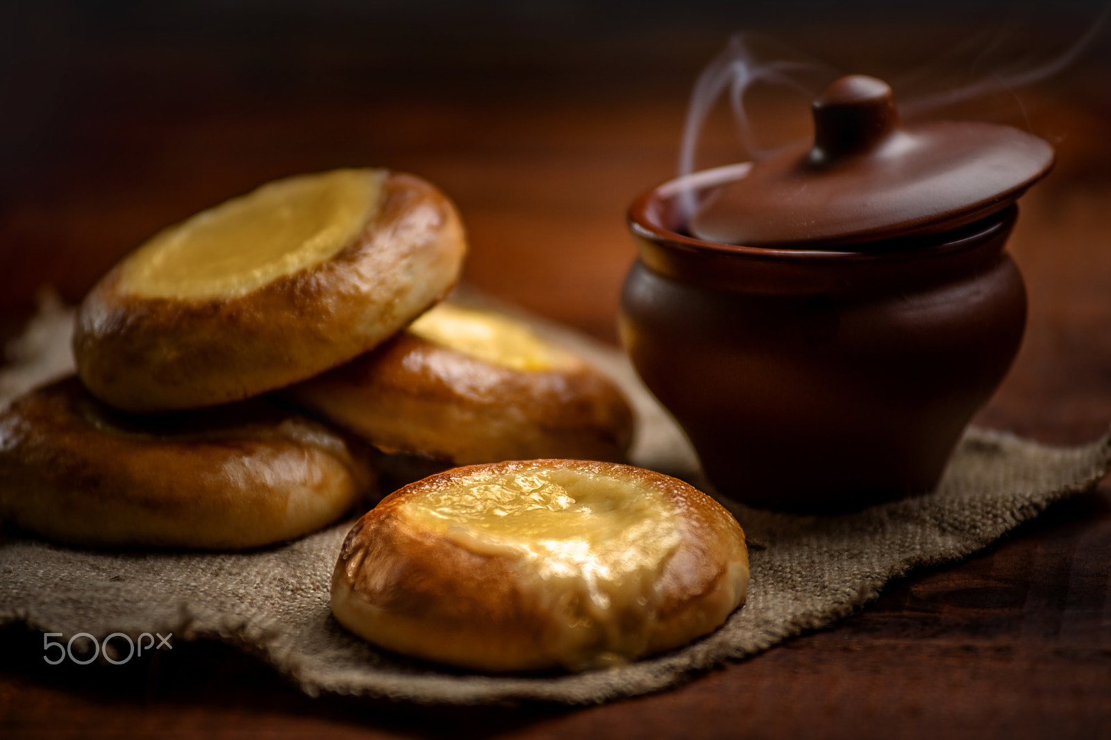 Minolta AF 80-200mm F2.8 HS-APO G sample photo. Hot cakes. not diet! ;) photography