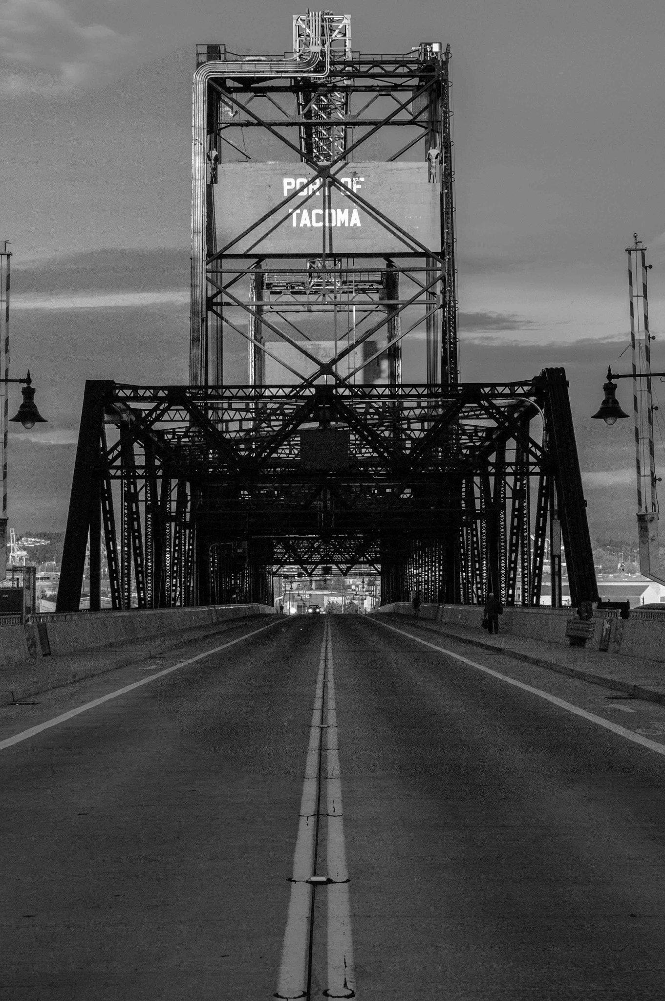 Nikon D300 sample photo. With arms wide open photography