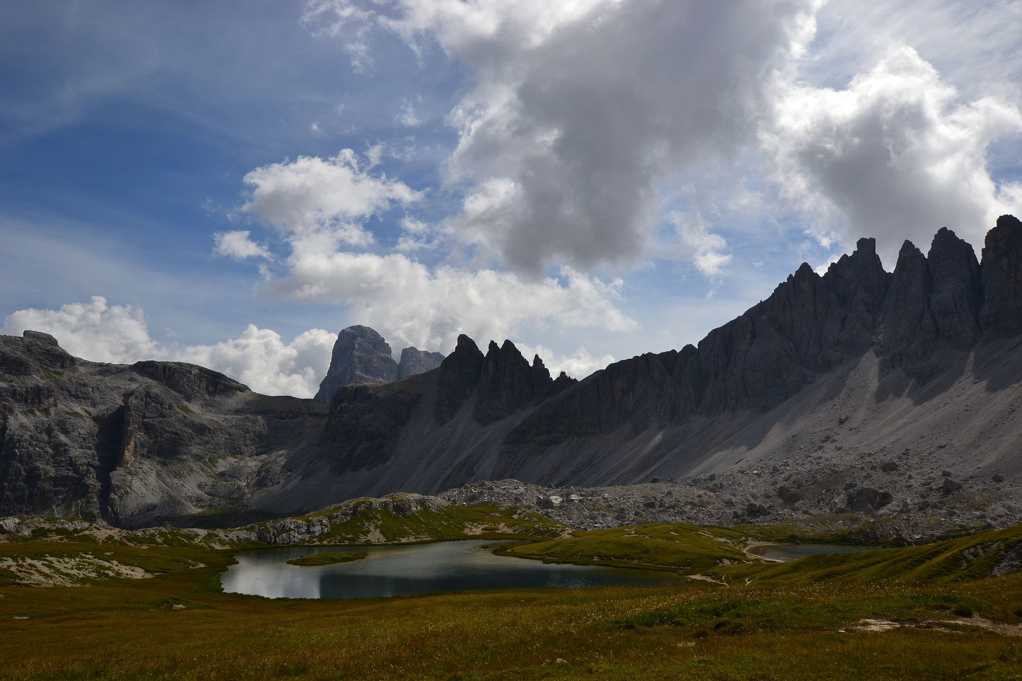 Nikon D3100 + Sigma 10-20mm F3.5 EX DC HSM sample photo. Laghi dei piani locatelli photography