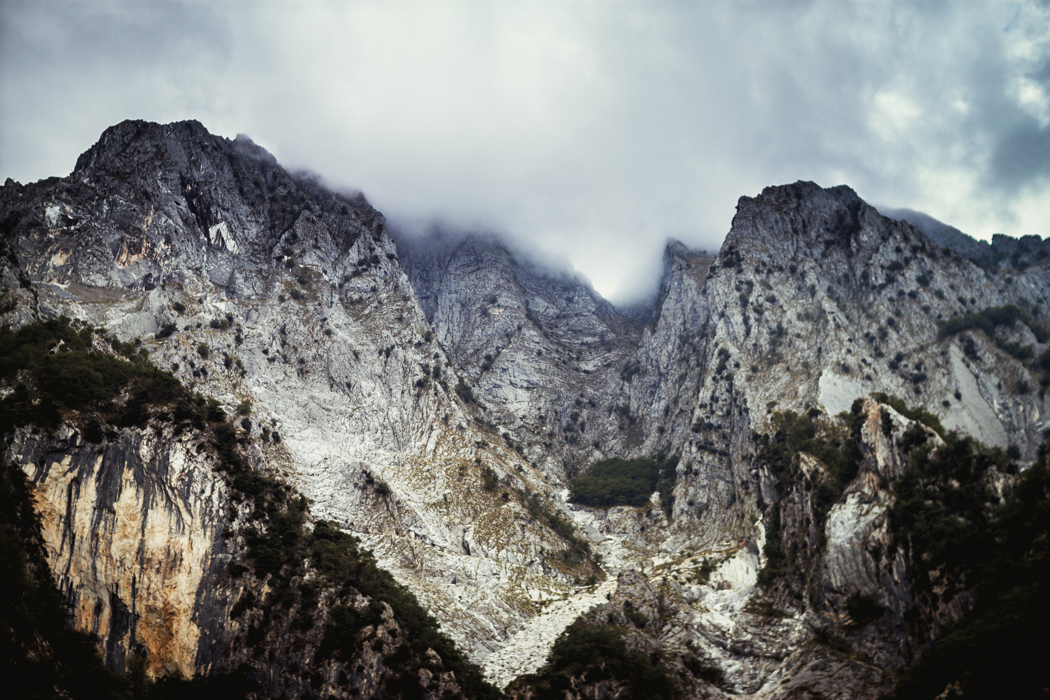 Sigma 30mm F1.4 EX DC HSM sample photo. Monte altissimo, summer 2015. photography