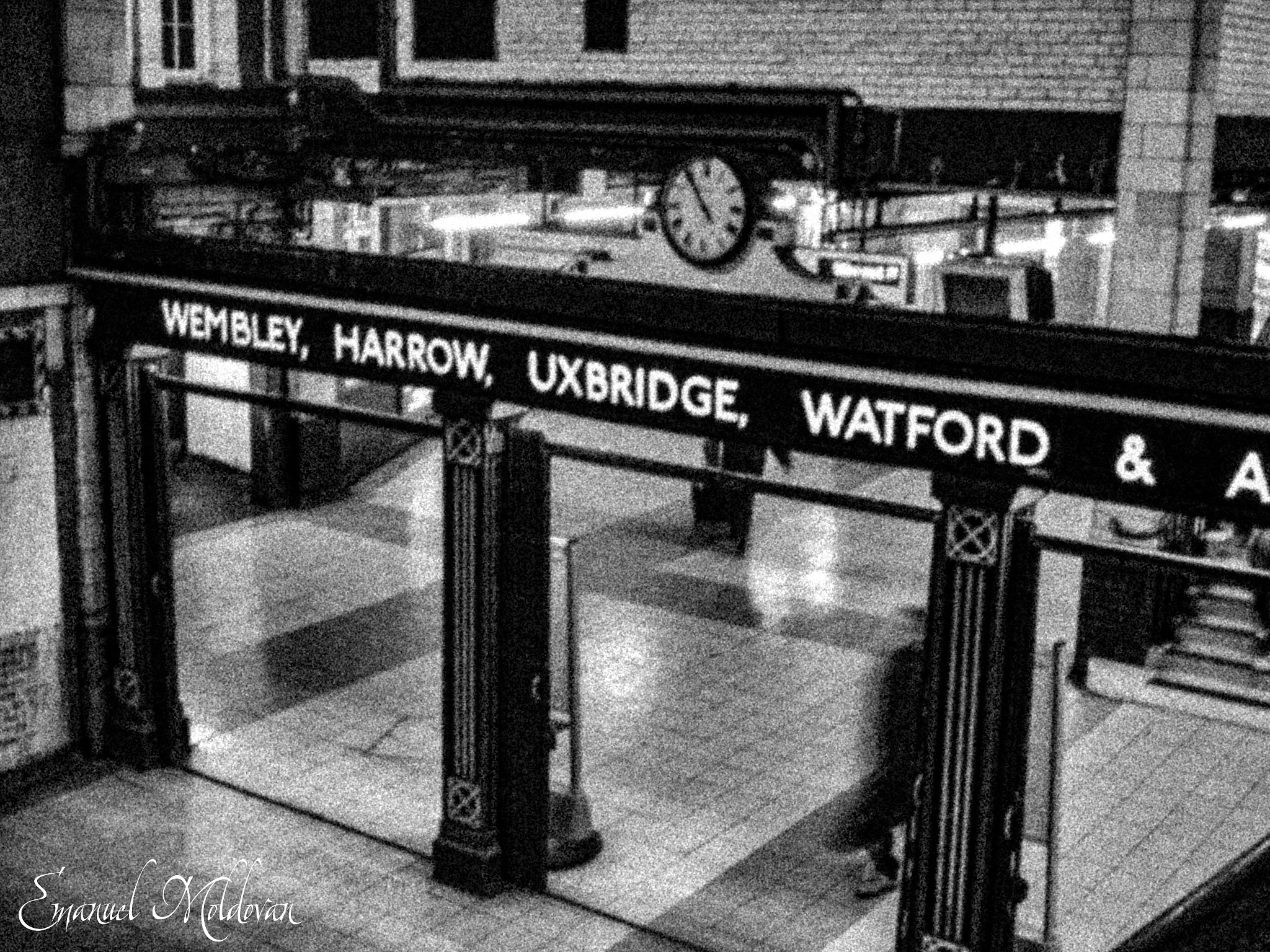 HP PHOTOSMART E317 sample photo. London underground photography