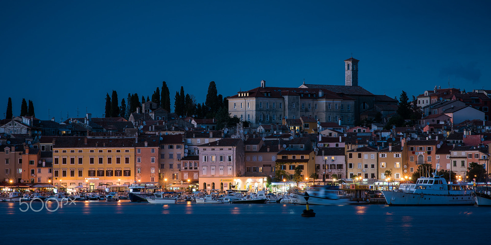 Nikon D810 + Nikon AF Nikkor 180mm F2.8D ED-IF sample photo. Rovinj photography