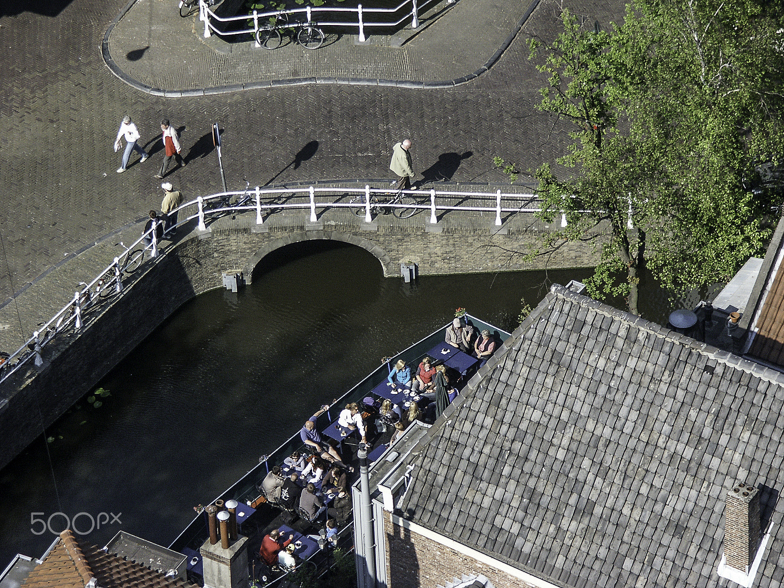 KONICA MINOLTA DiMAGE 7Hi sample photo. View from nieuwe church tower in delft, holland photography