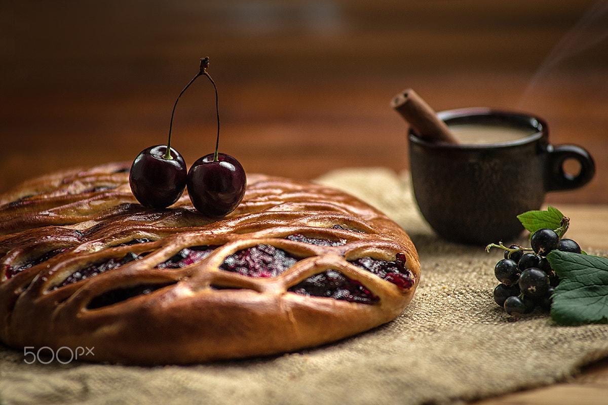 Minolta AF 80-200mm F2.8 HS-APO G sample photo. Only natural. tasty! photography