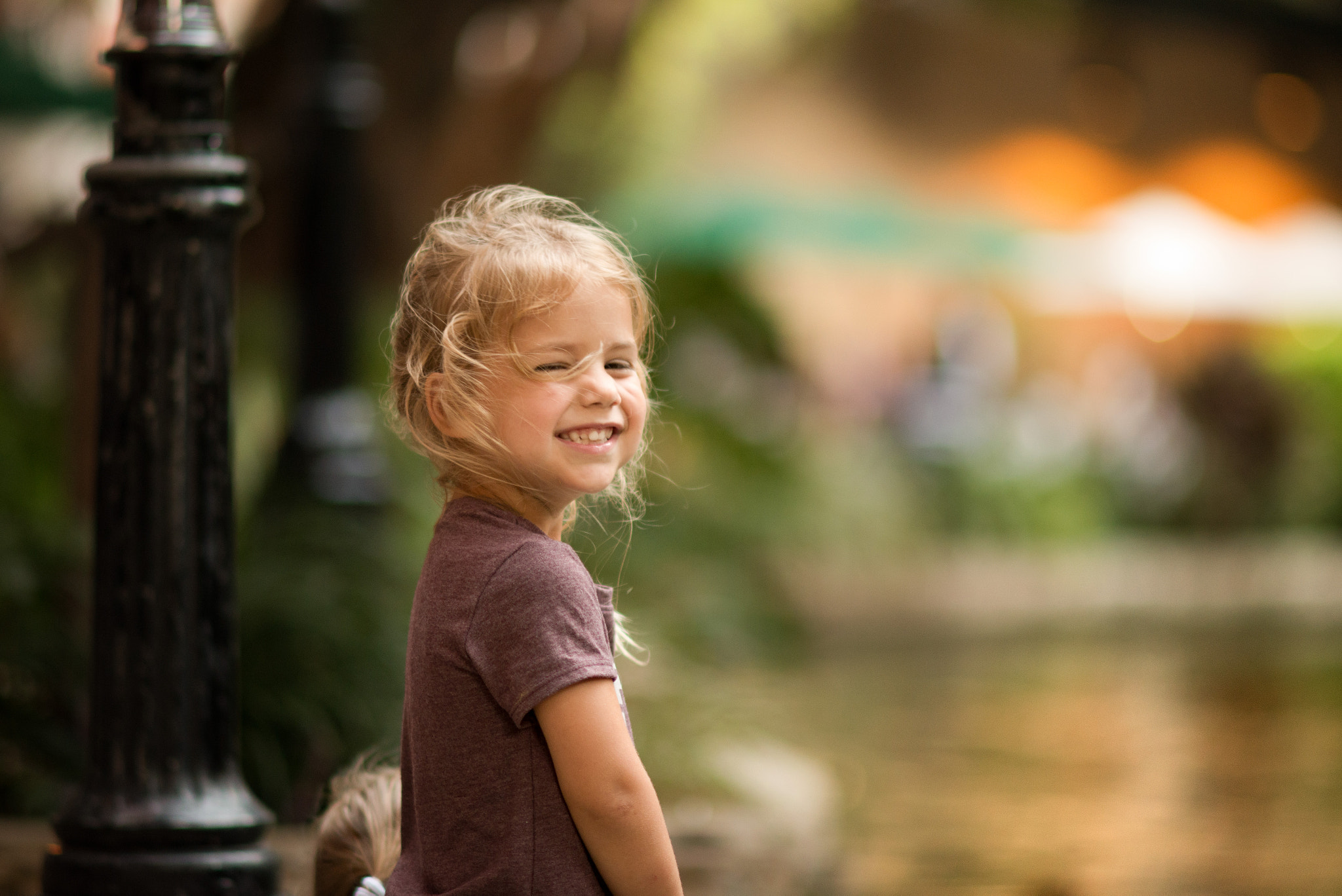 Nikon D610 + AF DC-Nikkor 135mm f/2D sample photo. Reese on the riverwalk photography