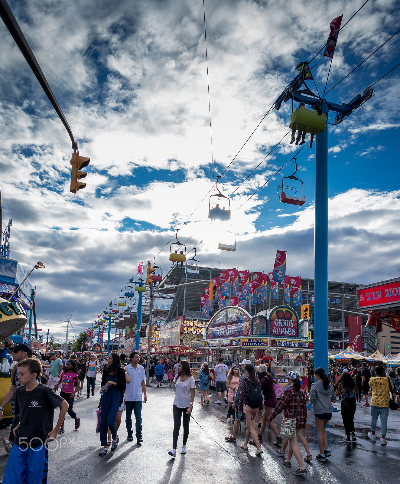 Samsung NX 16mm F2.4 Pancake sample photo. Cne 2 (canadian national exhibition) photography