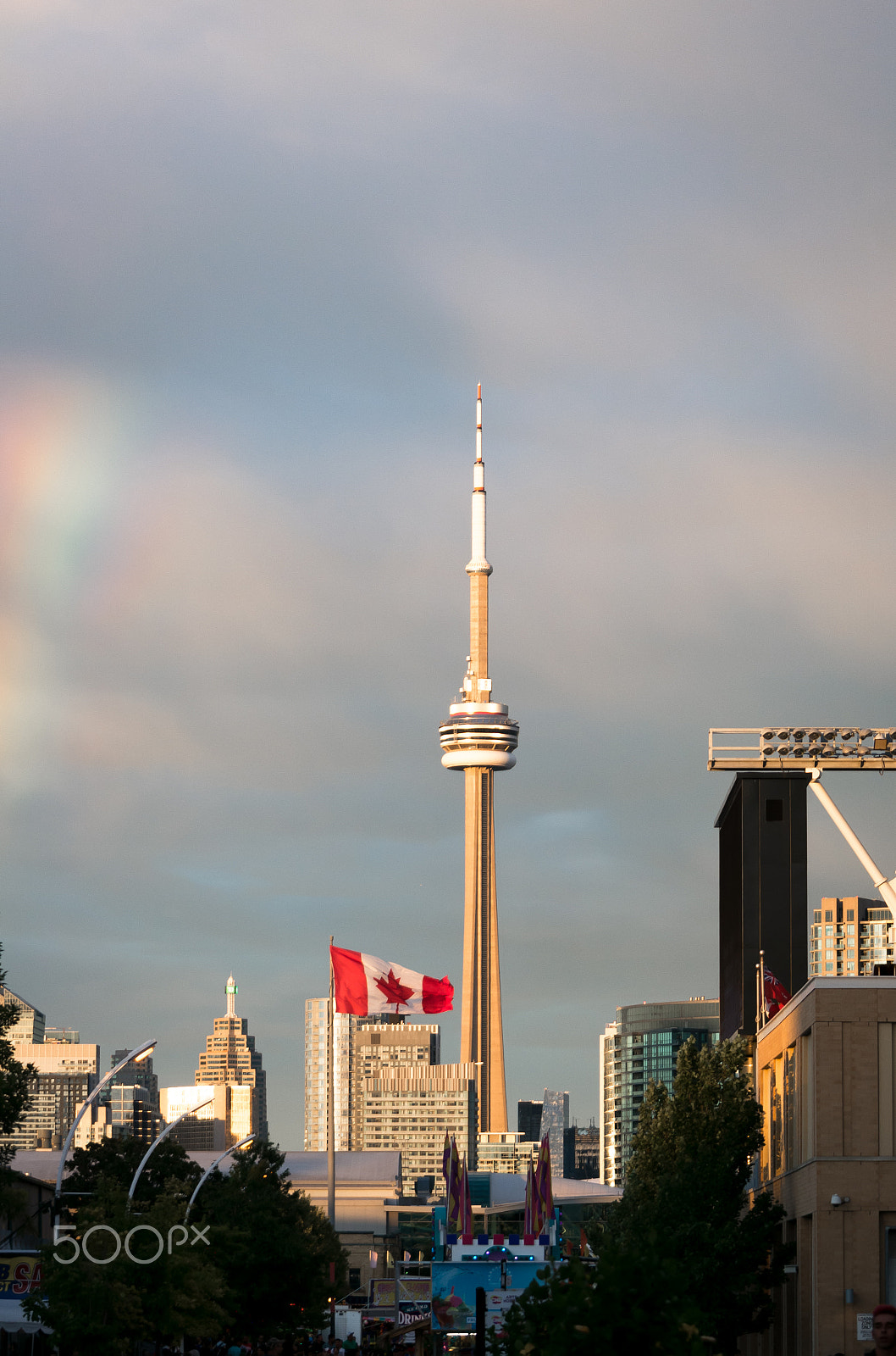Samsung NX1000 + Samsung NX 50-200mm F4-5.6 ED OIS sample photo. Cn tower 4 photography