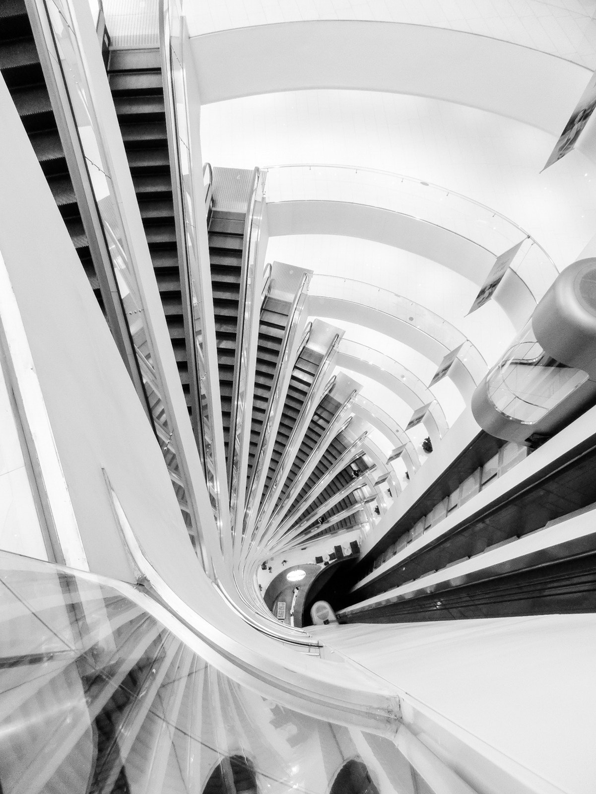 CASIO EX-ZR1200 sample photo. Escalator photography