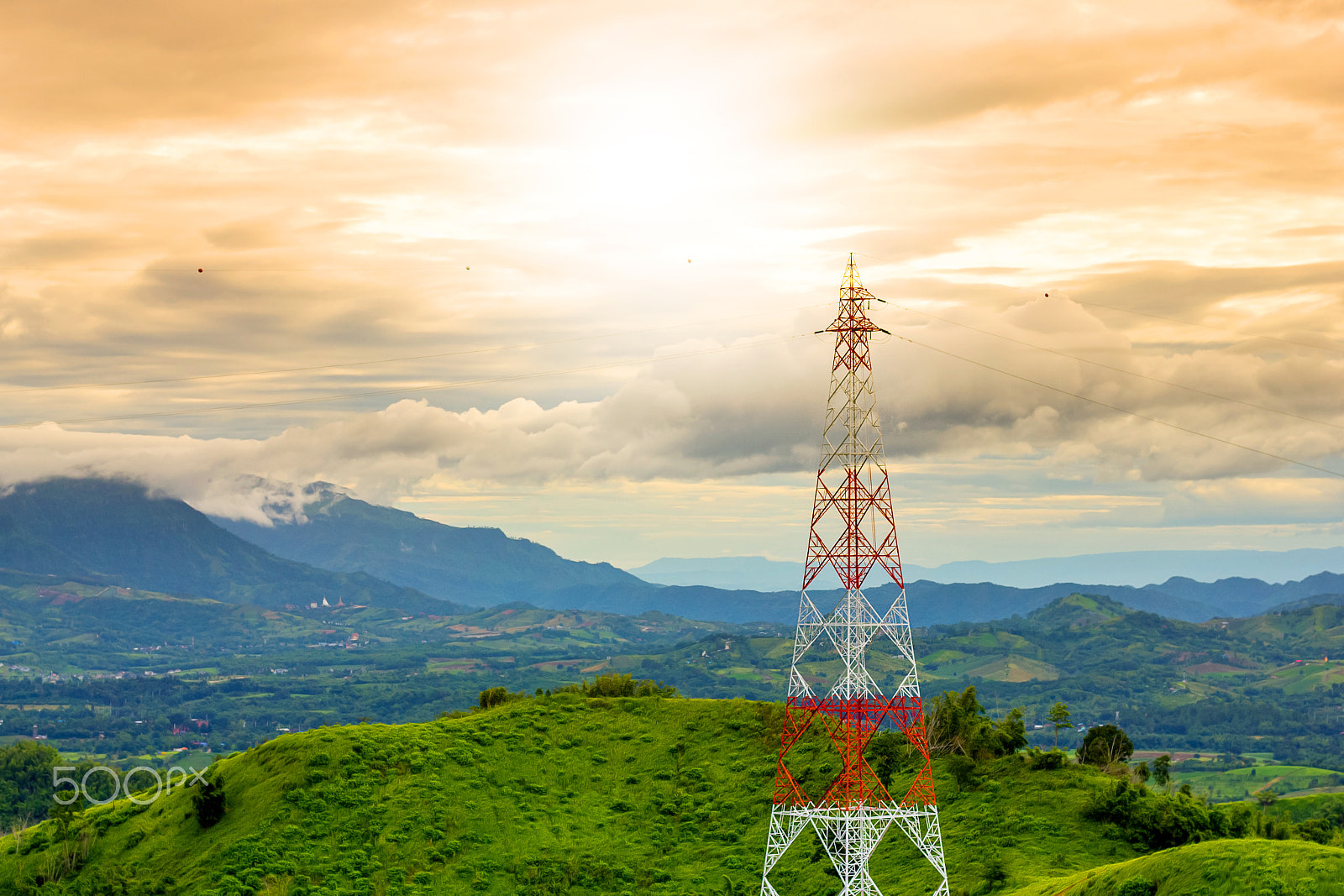 Canon EOS 550D (EOS Rebel T2i / EOS Kiss X4) sample photo. Telecommunication tower during sunset mountain background in rai photography
