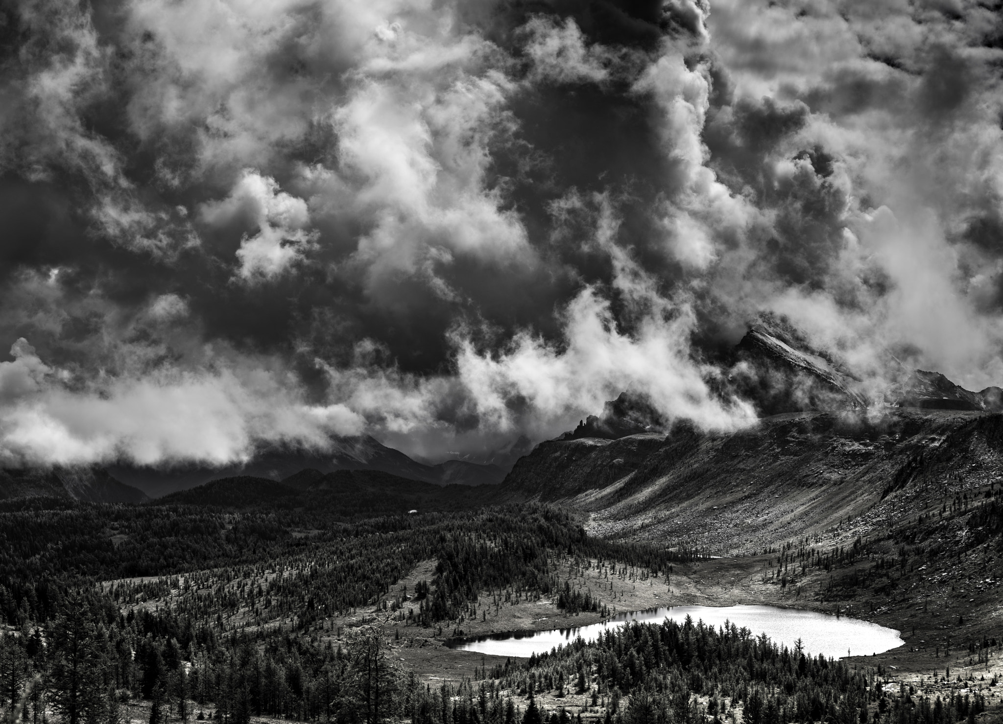 AF Zoom-Nikkor 28-85mm f/3.5-4.5 sample photo. Weather change banff national park photography